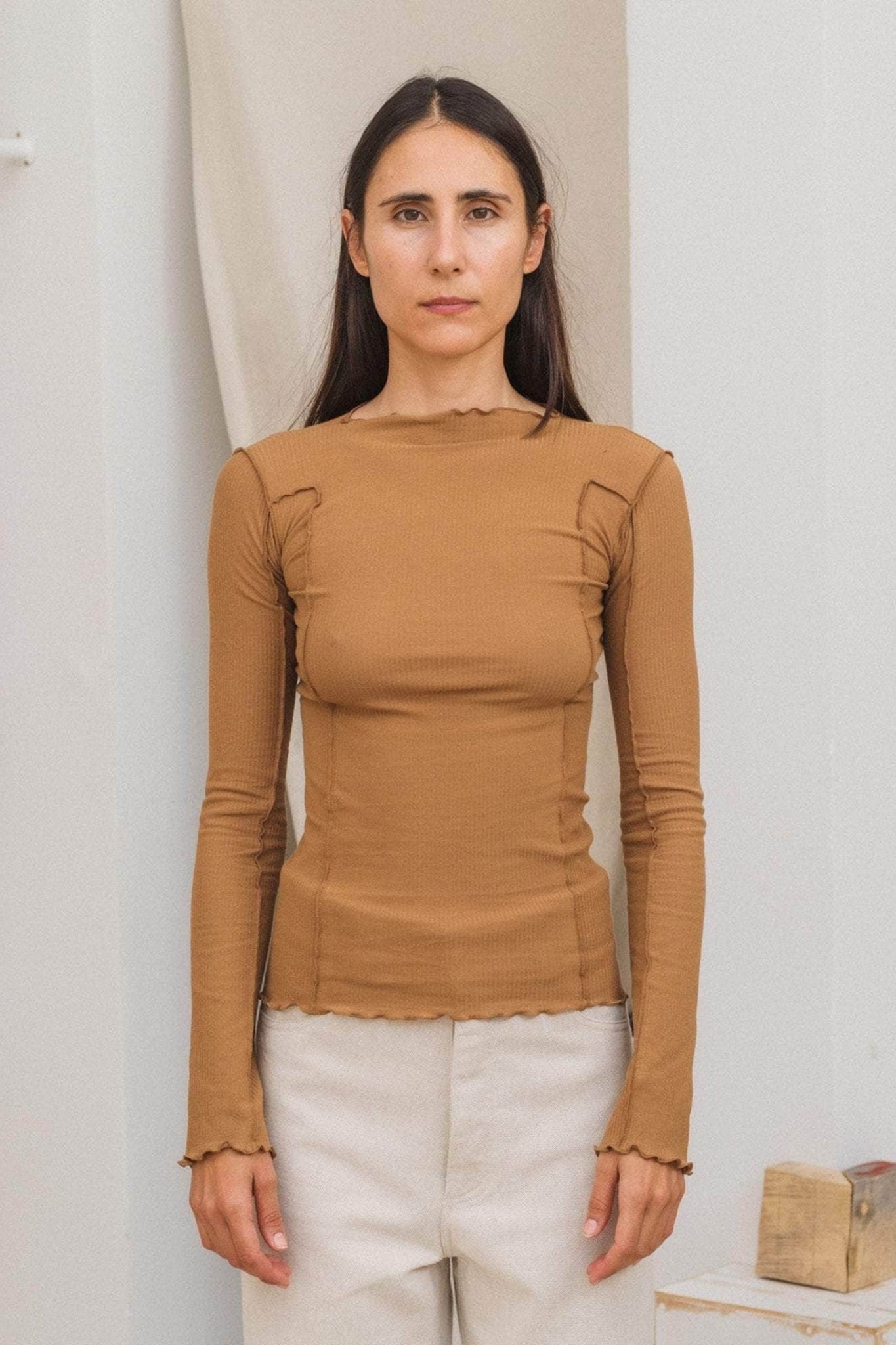 OMATO LONG SLEEVE TEE	ALAMILLO BROWN