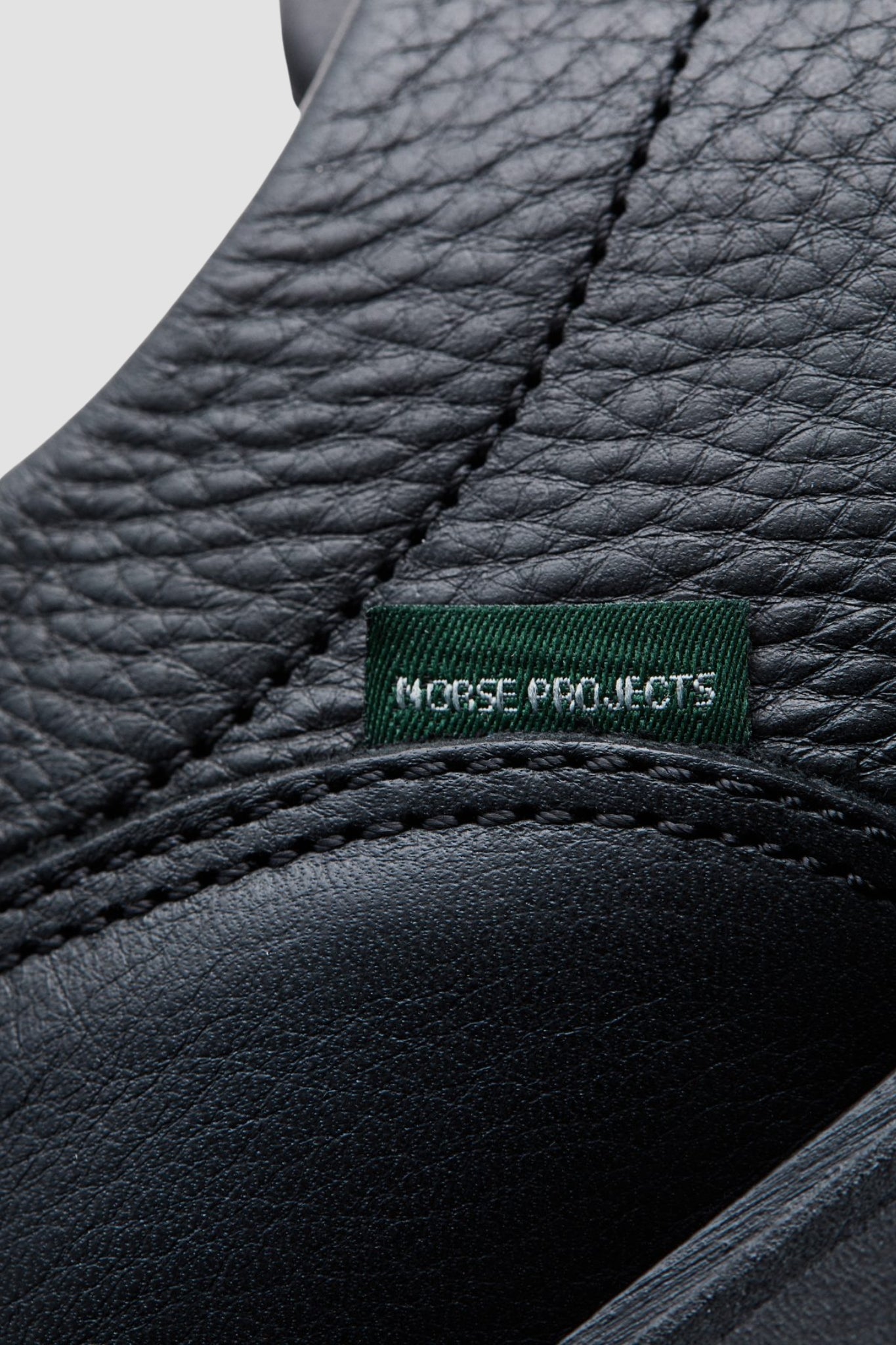 NP RAVN - PARABOOT Black