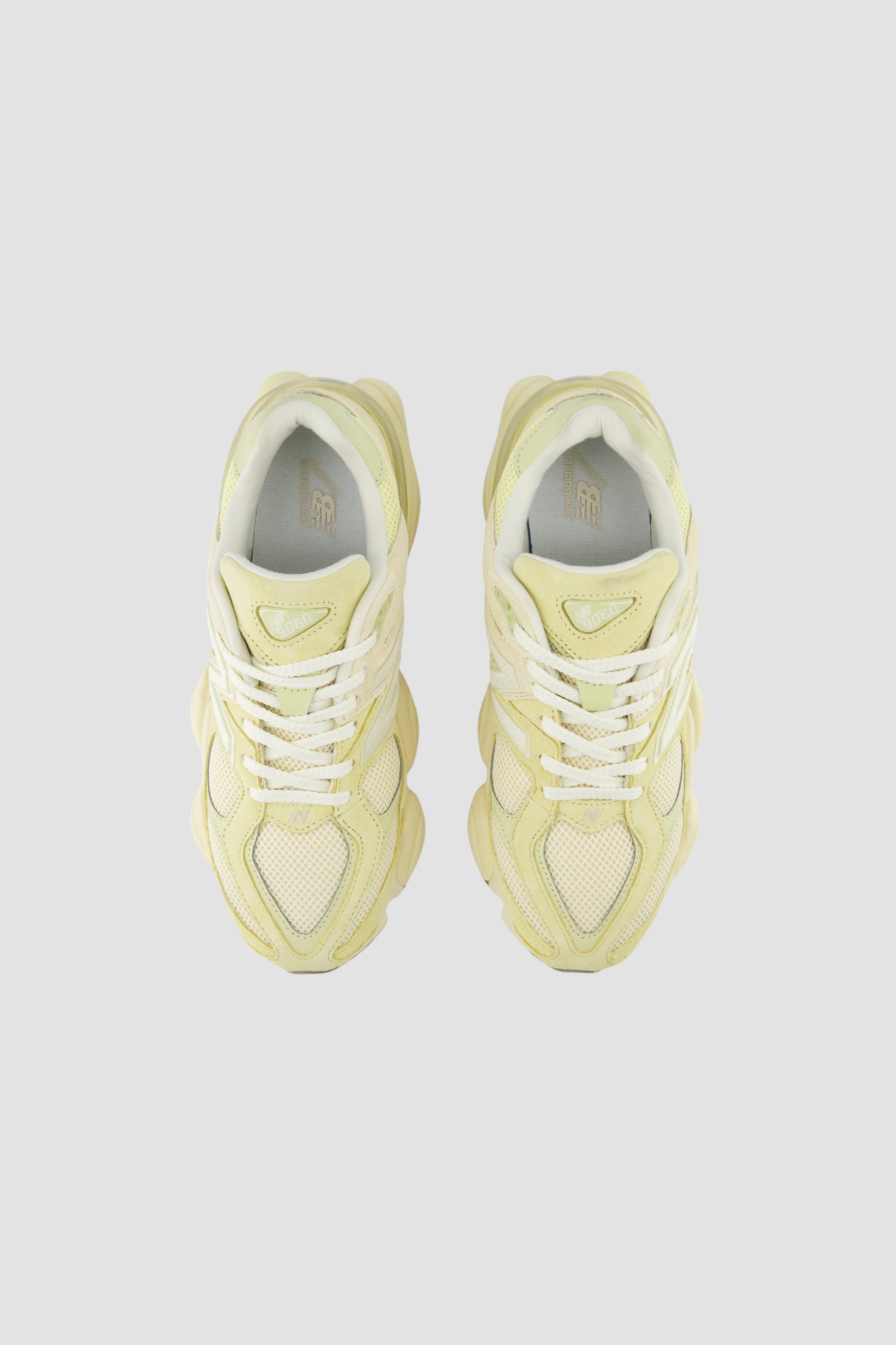 U9060EEN parchment/calcium