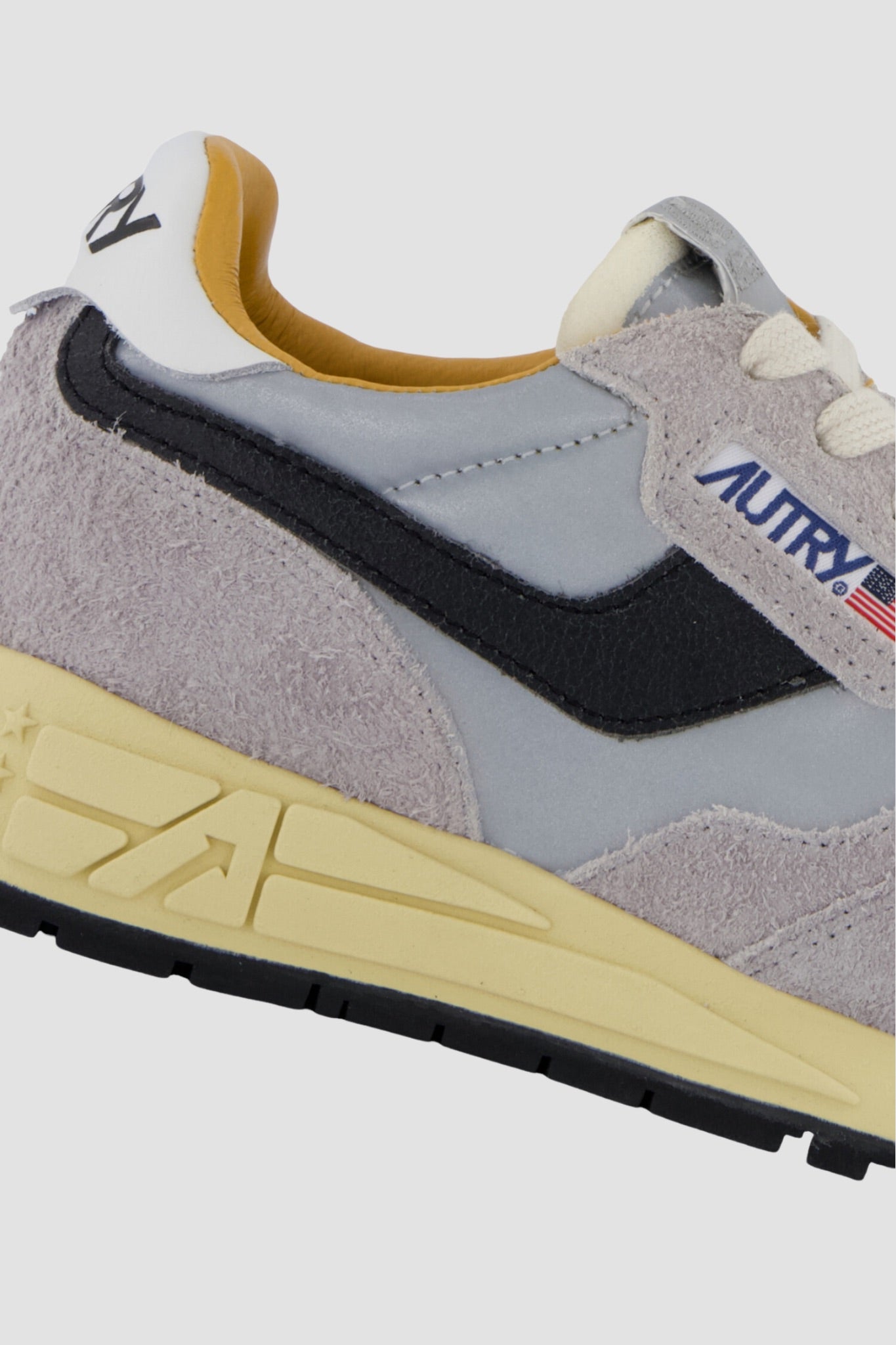 REELWIND SAND/SILVER REFLECTIVE