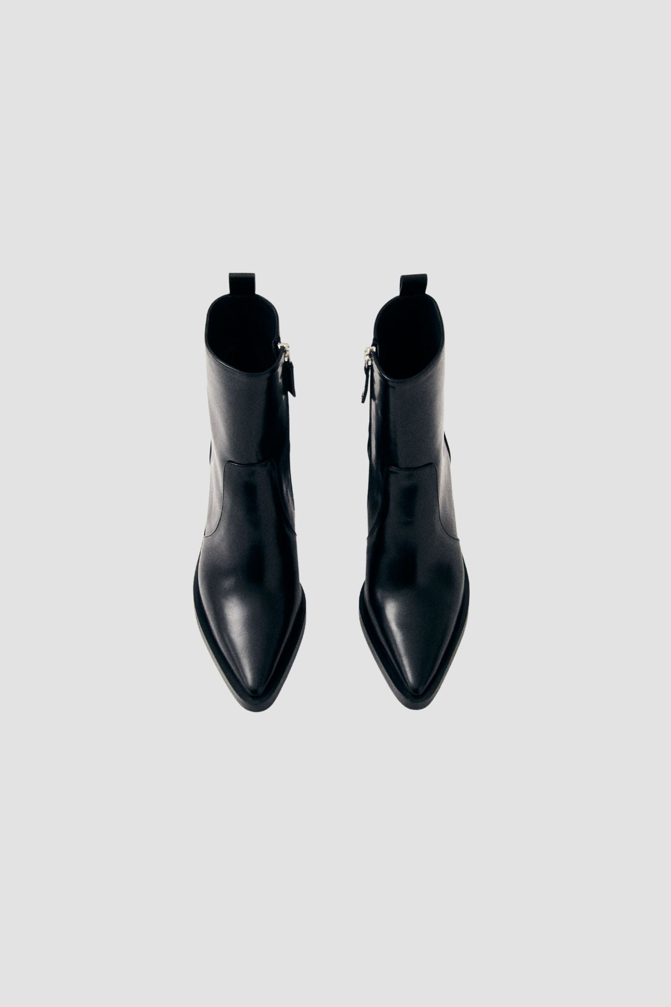 HAYLO LEATHER ANKLE BOOTS BLACK