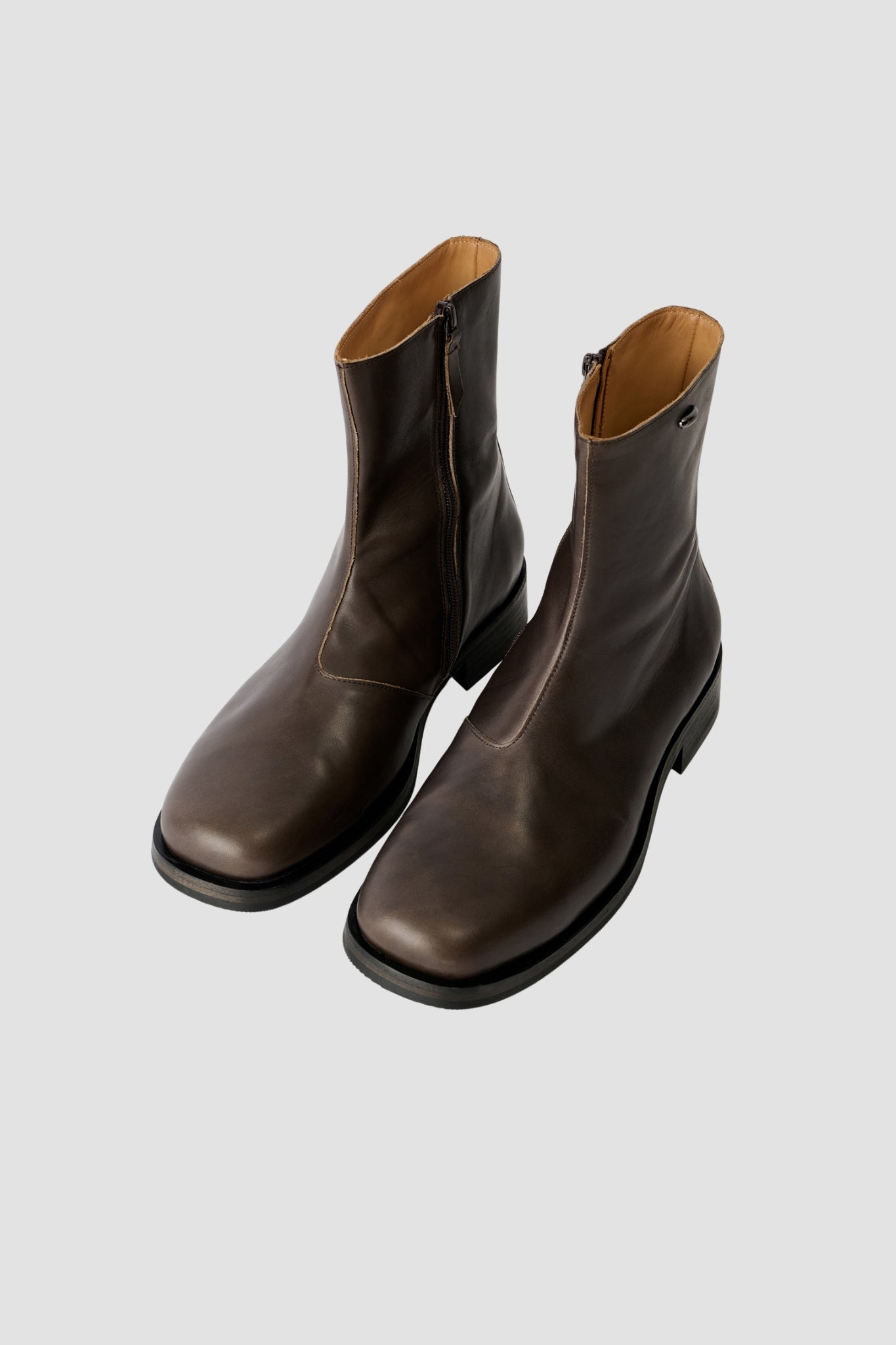 TRUCK BOOT, Phantom Tensile Cattle Hide