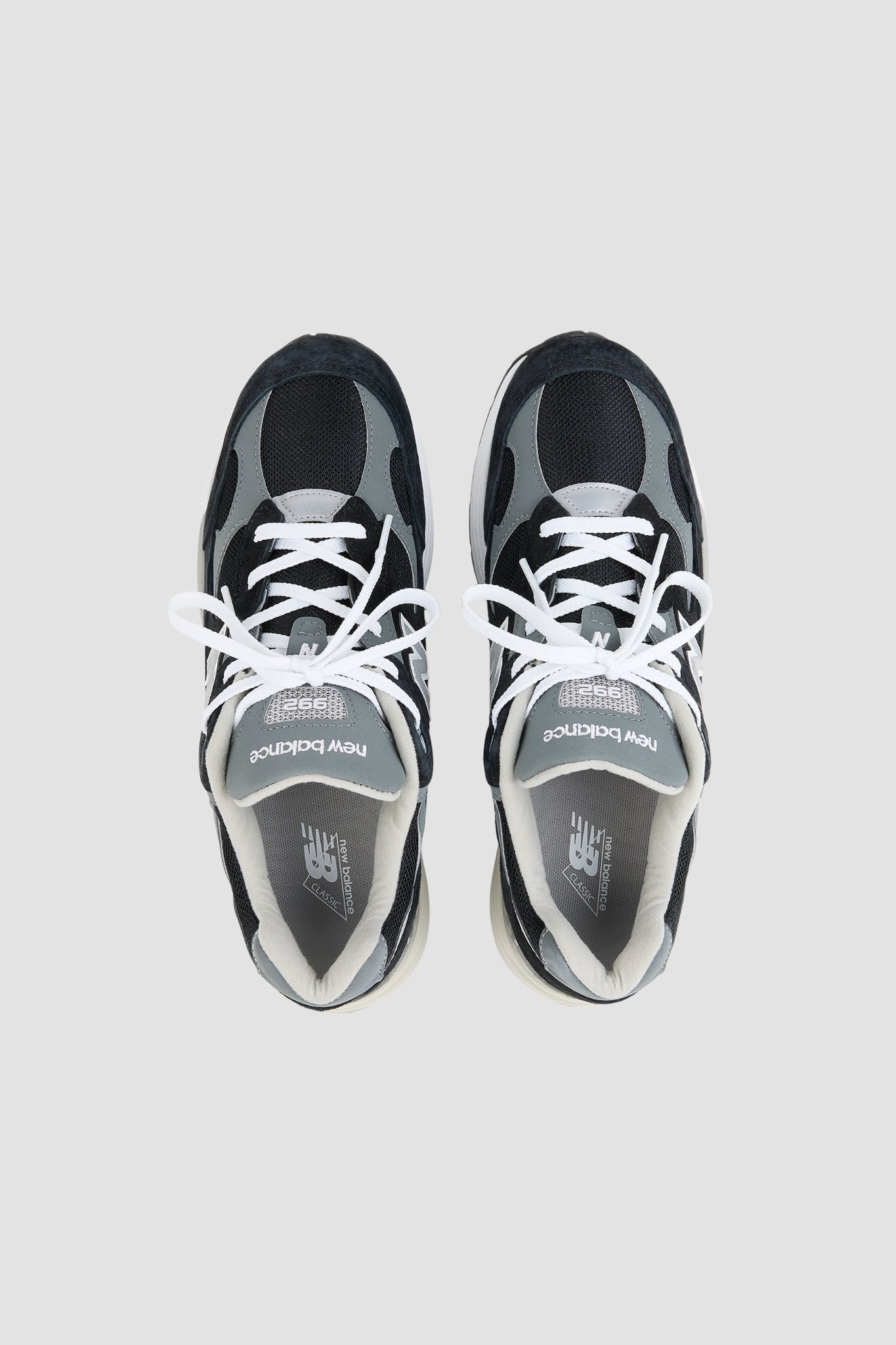 U992BK Black/ Grey / Silver Metallic