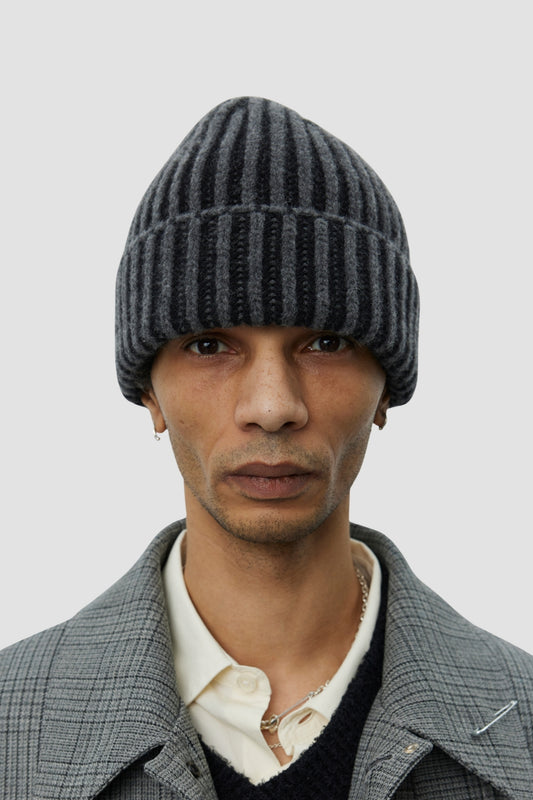STAGE BEANIE Grey