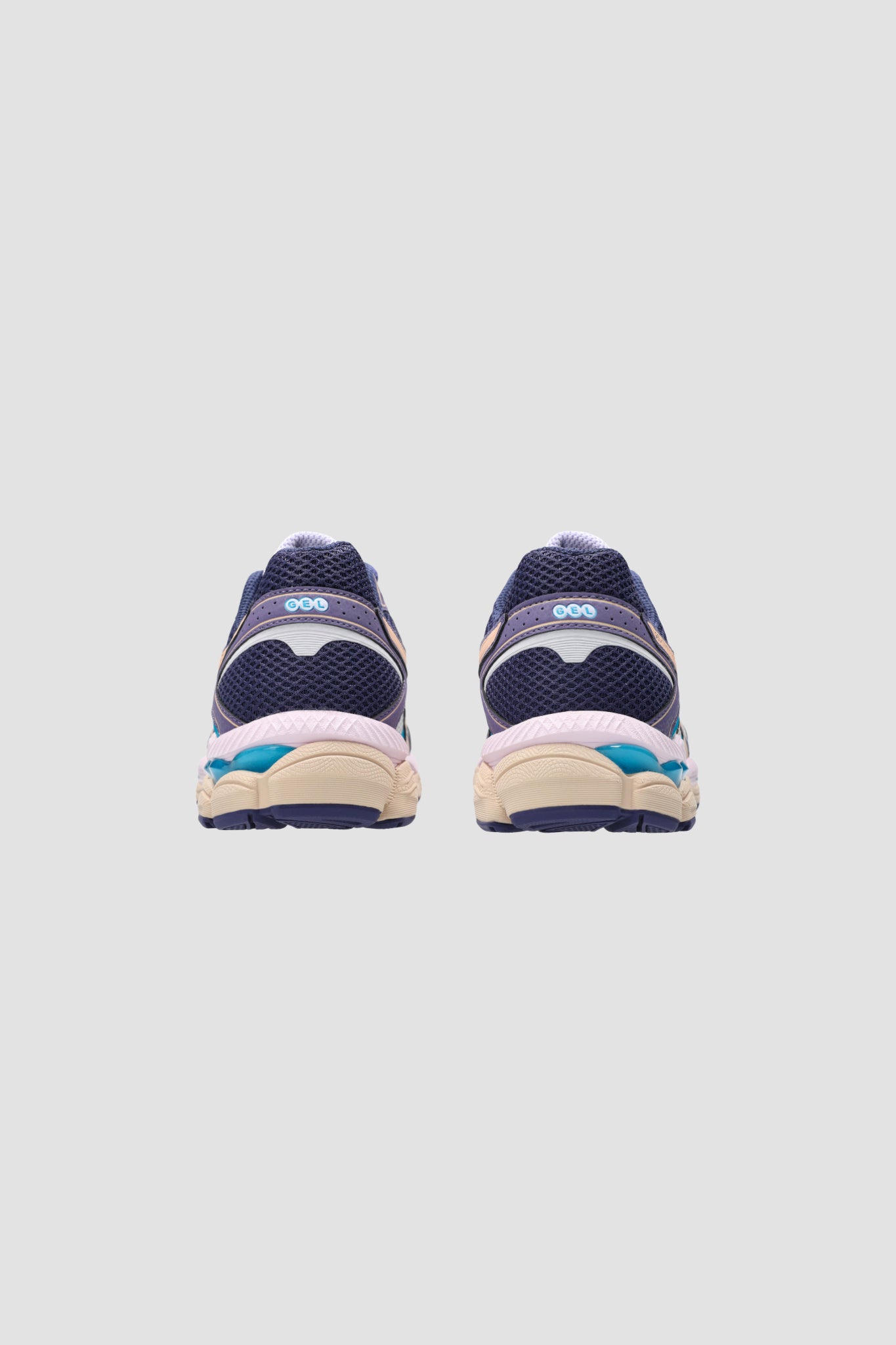 GEL-CUMULUS 16 Cloud Grey/Bisque