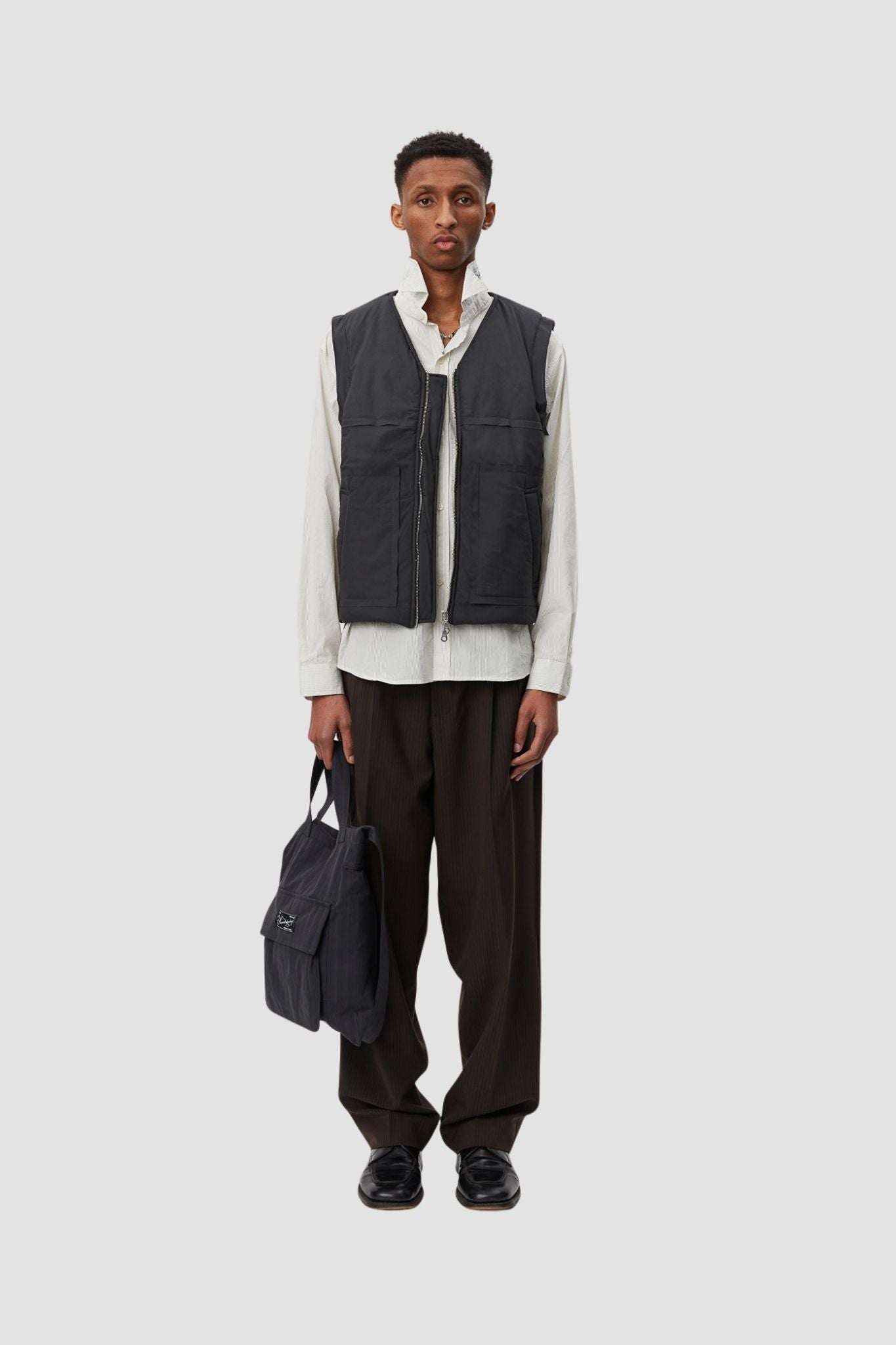 PADDED VEST Almost Black