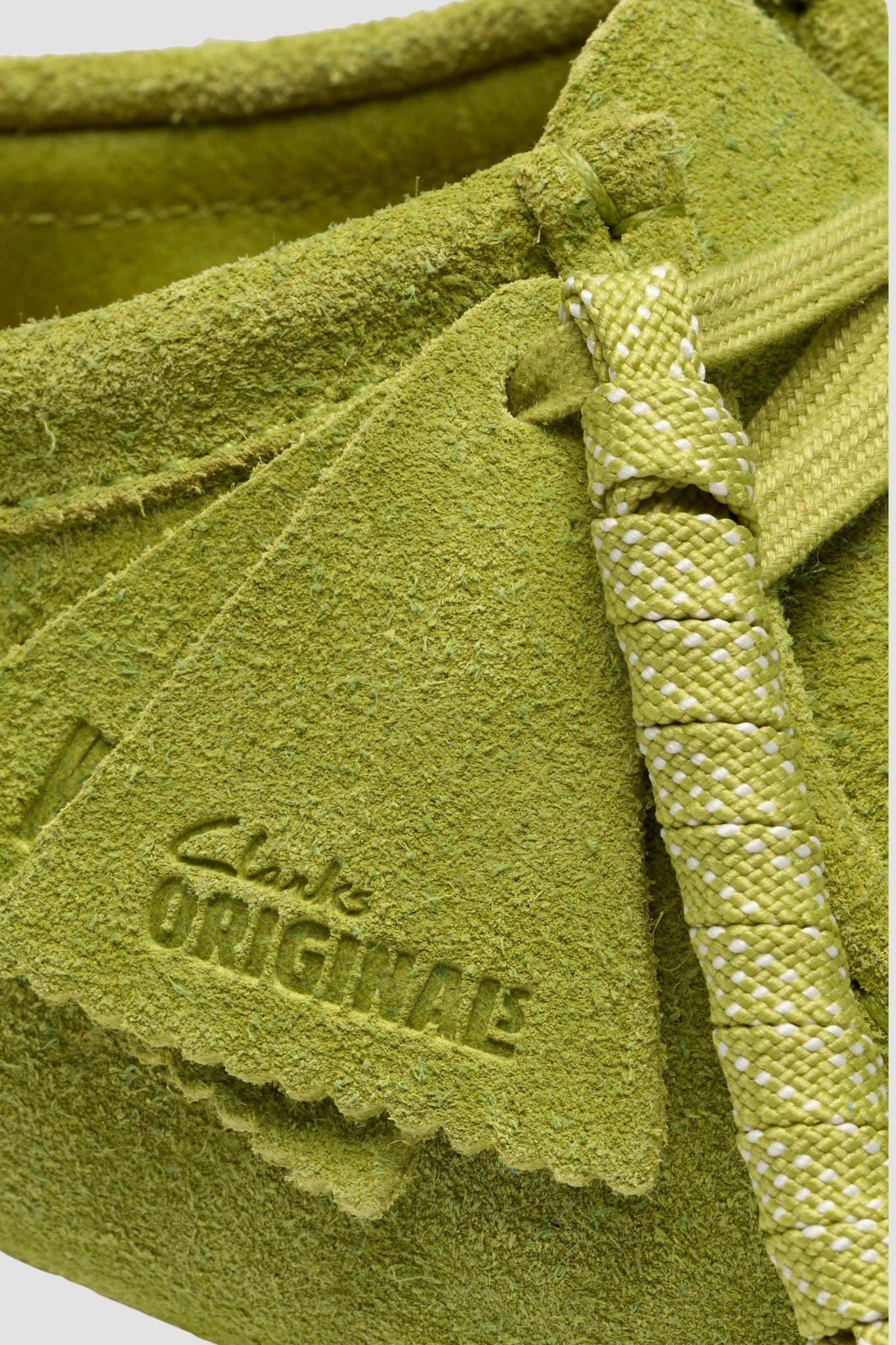 WALLABEE Lime Suede