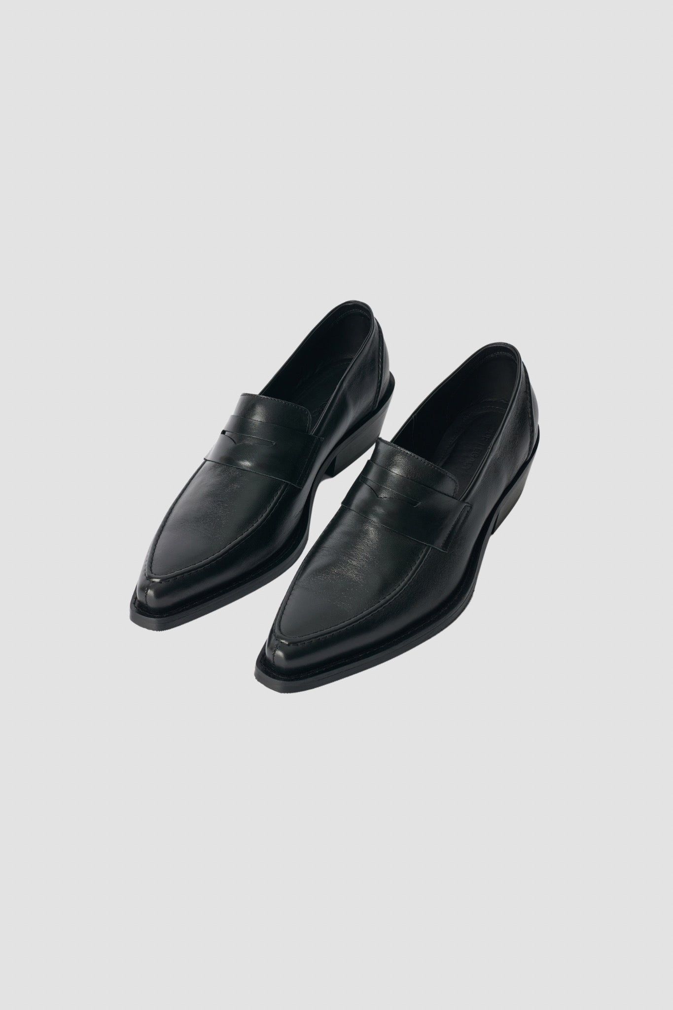 CYPHER LOAFER Black