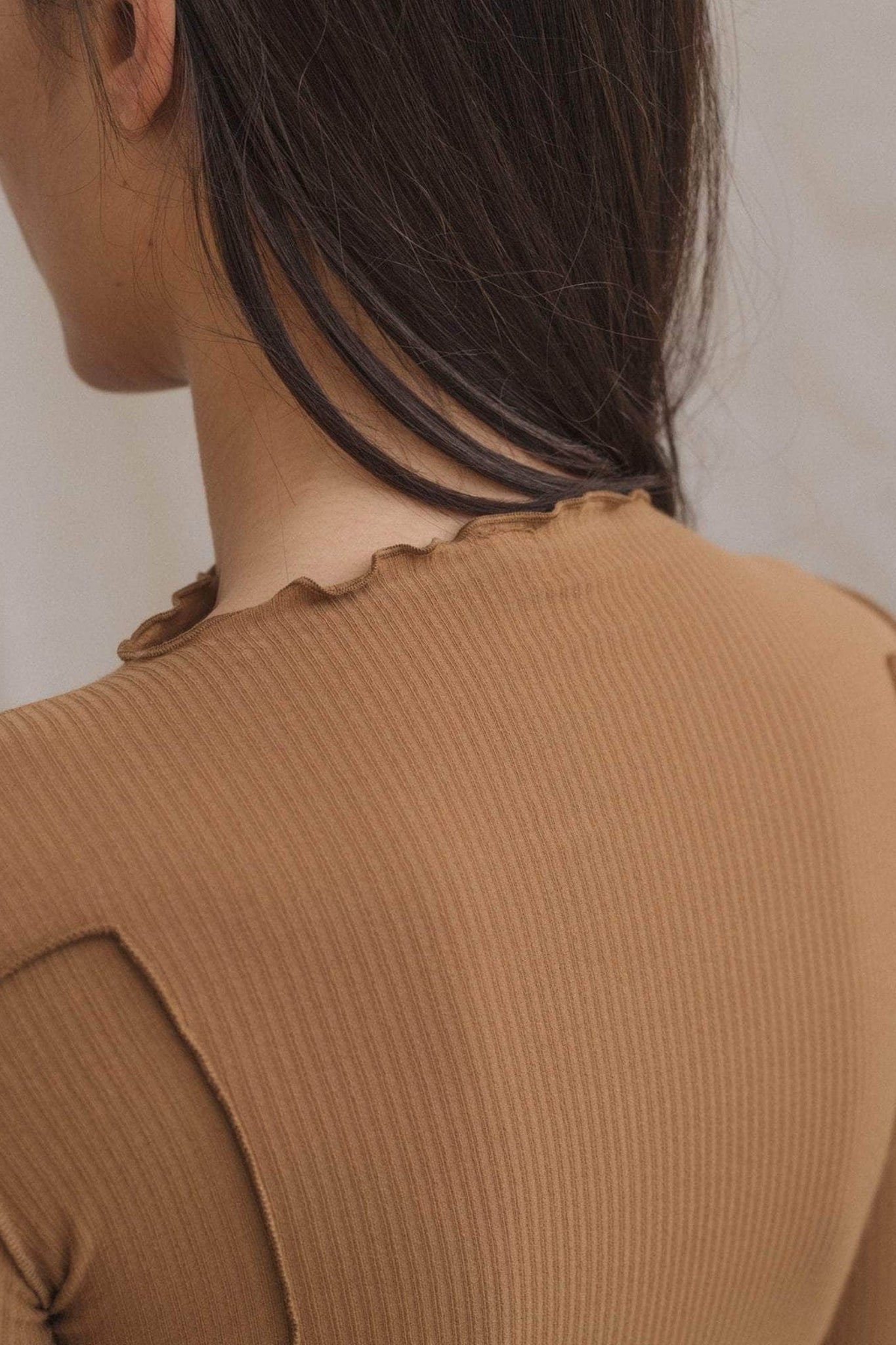 OMATO LONG SLEEVE TEE	ALAMILLO BROWN