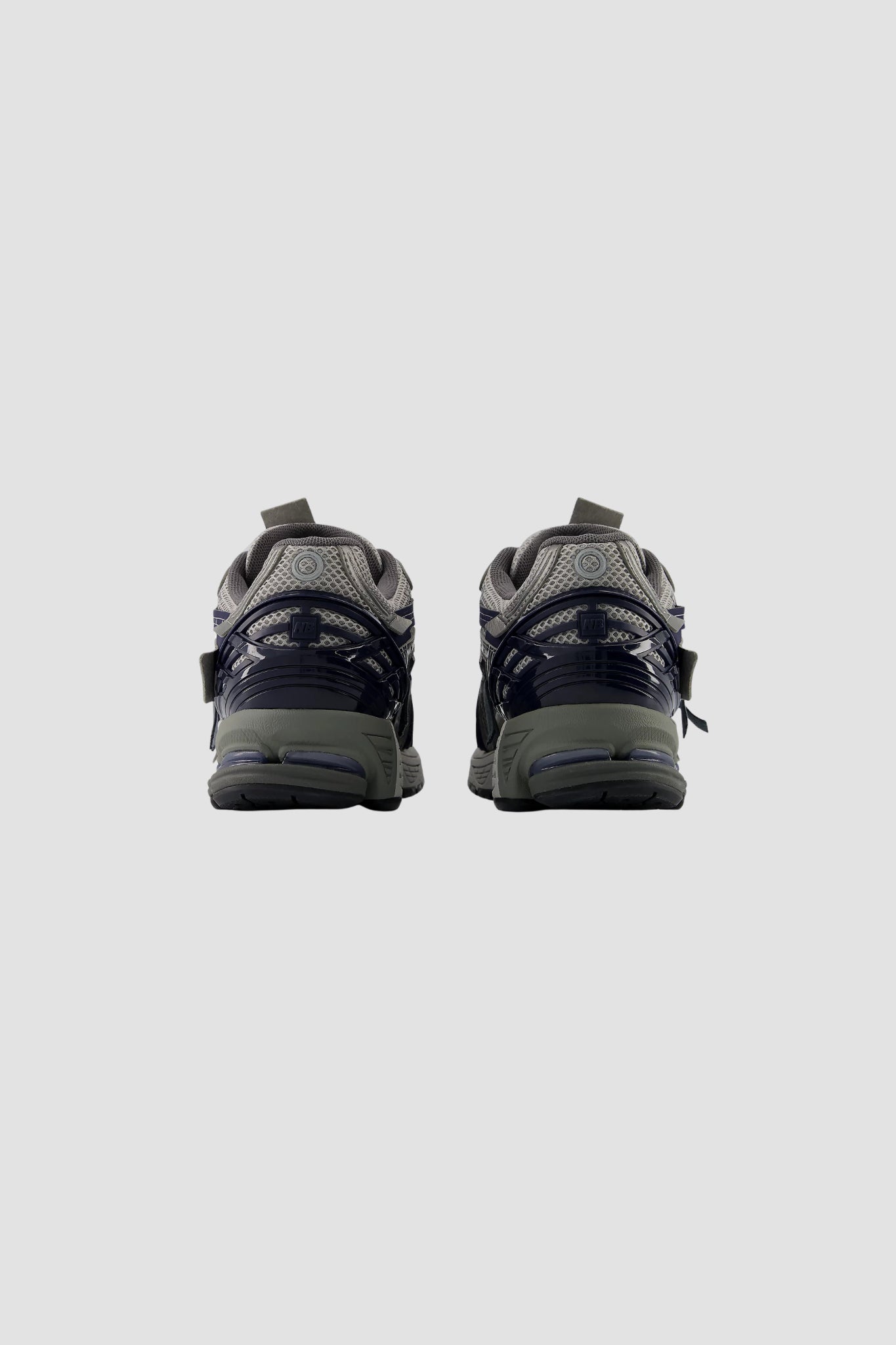 U1906A Graphite/ magic blue