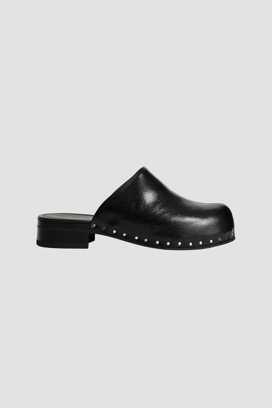 NOATO CLOG Black supple cpw hide