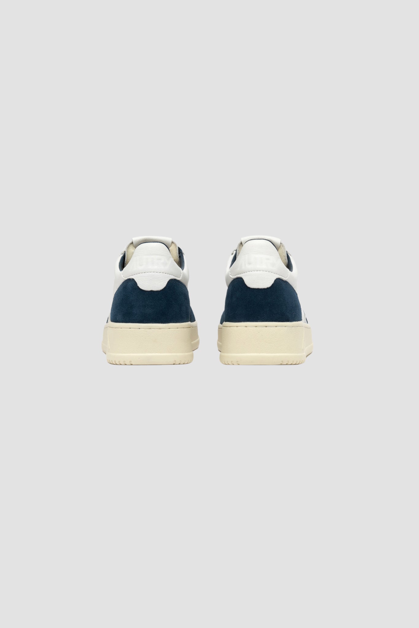 MEDALIST LOW GOAT/SUEDE WHT/CAPRI