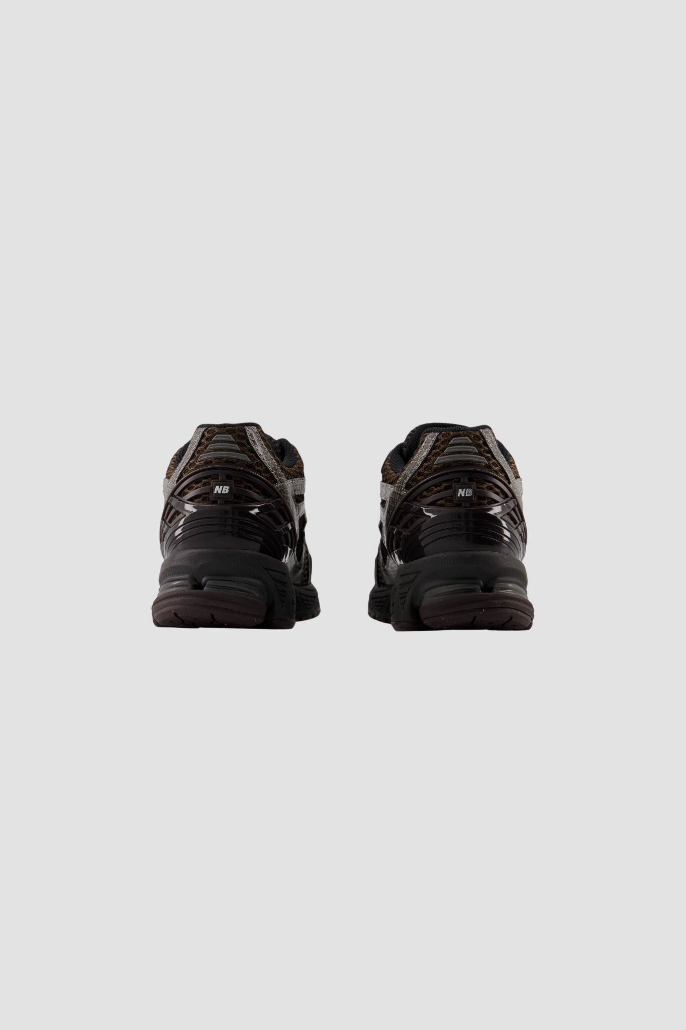 U1906R Thunder Brown/ Black