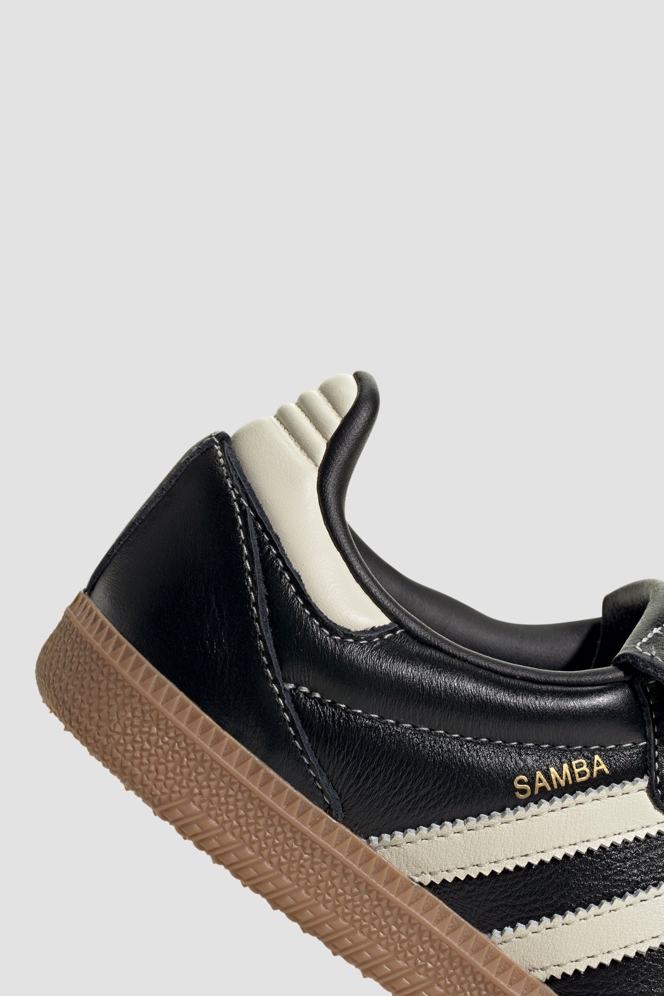 SAMBA LT Core Black/ Cream White/ Gum