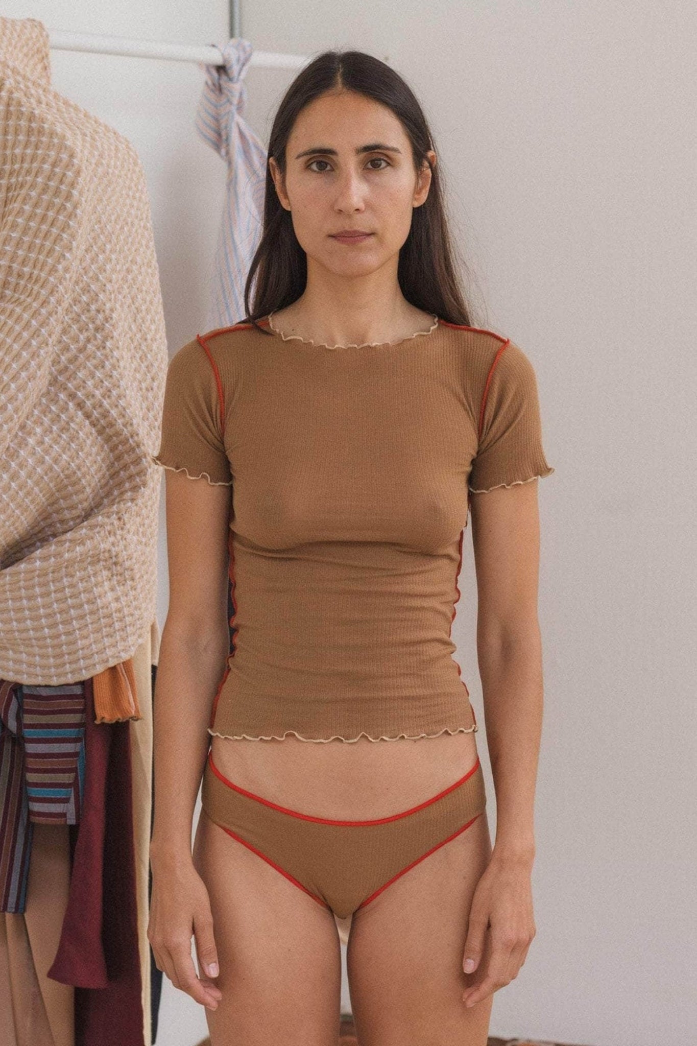 VEIN TEE SHIRT ALAMILLO BROWN /RED