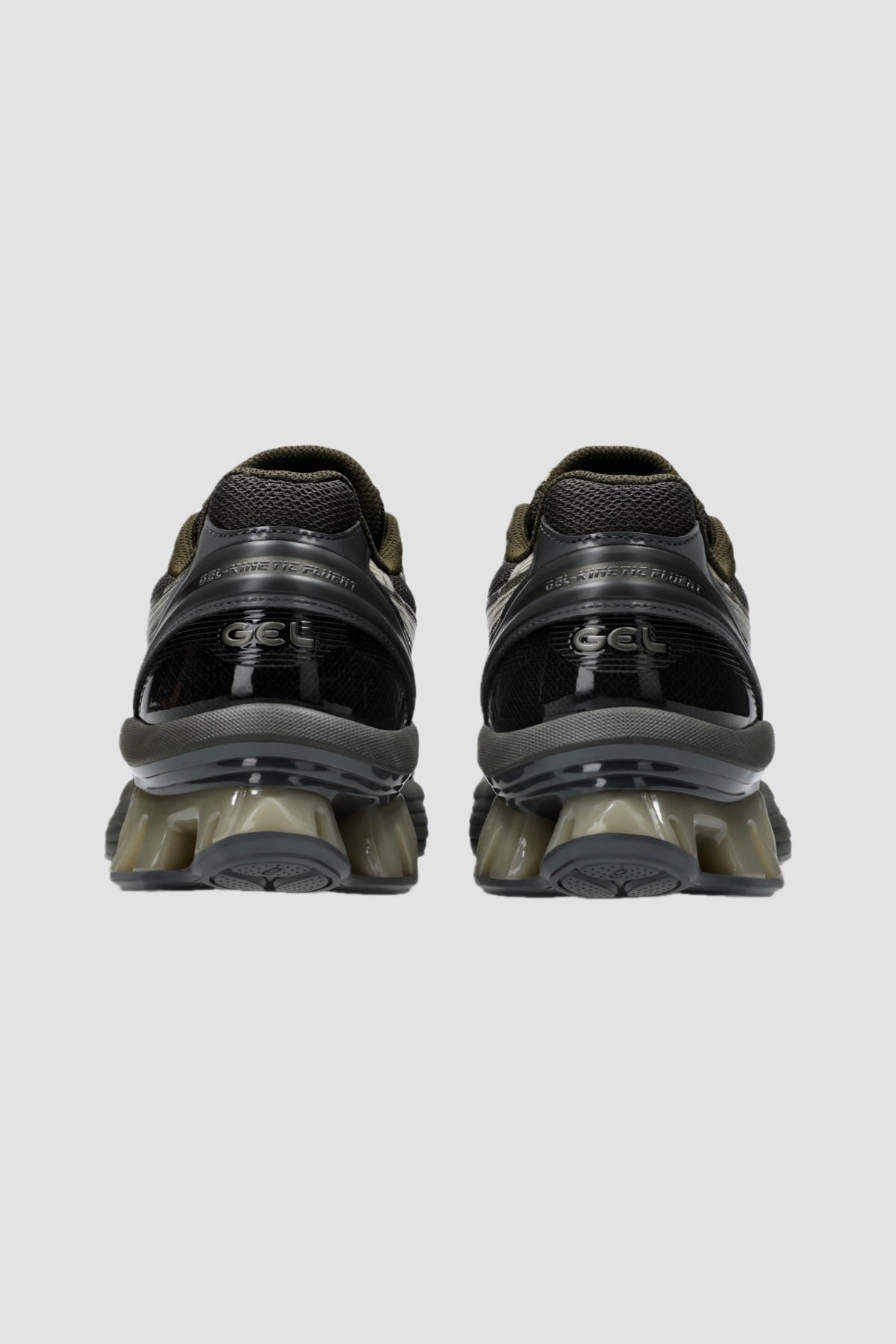 GEL-KINETIC FLUENT Black Coffee/Driftwood