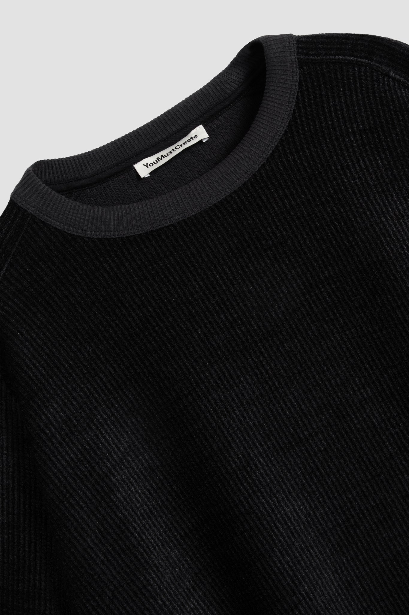 ALMOST GROWN SWEATSHIRT Black