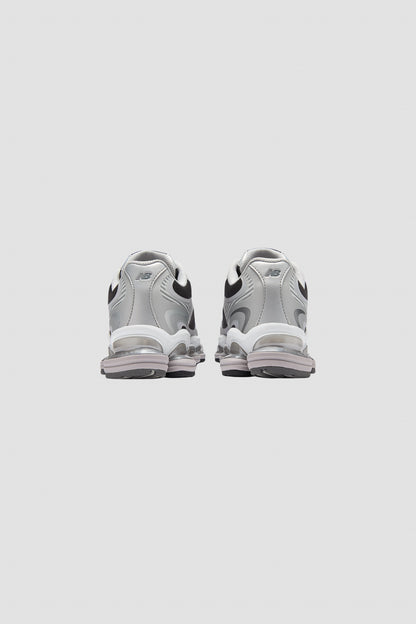 ABZORB 2000 Silver Metallic/ Faded Black