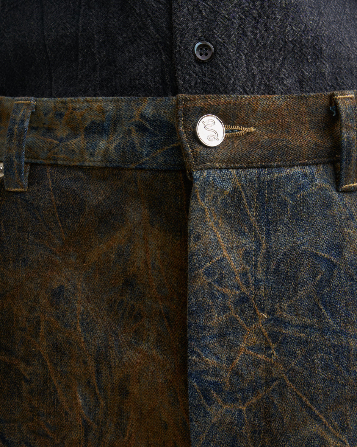 OVER-DYED RELAXED CUT muted neuterals
