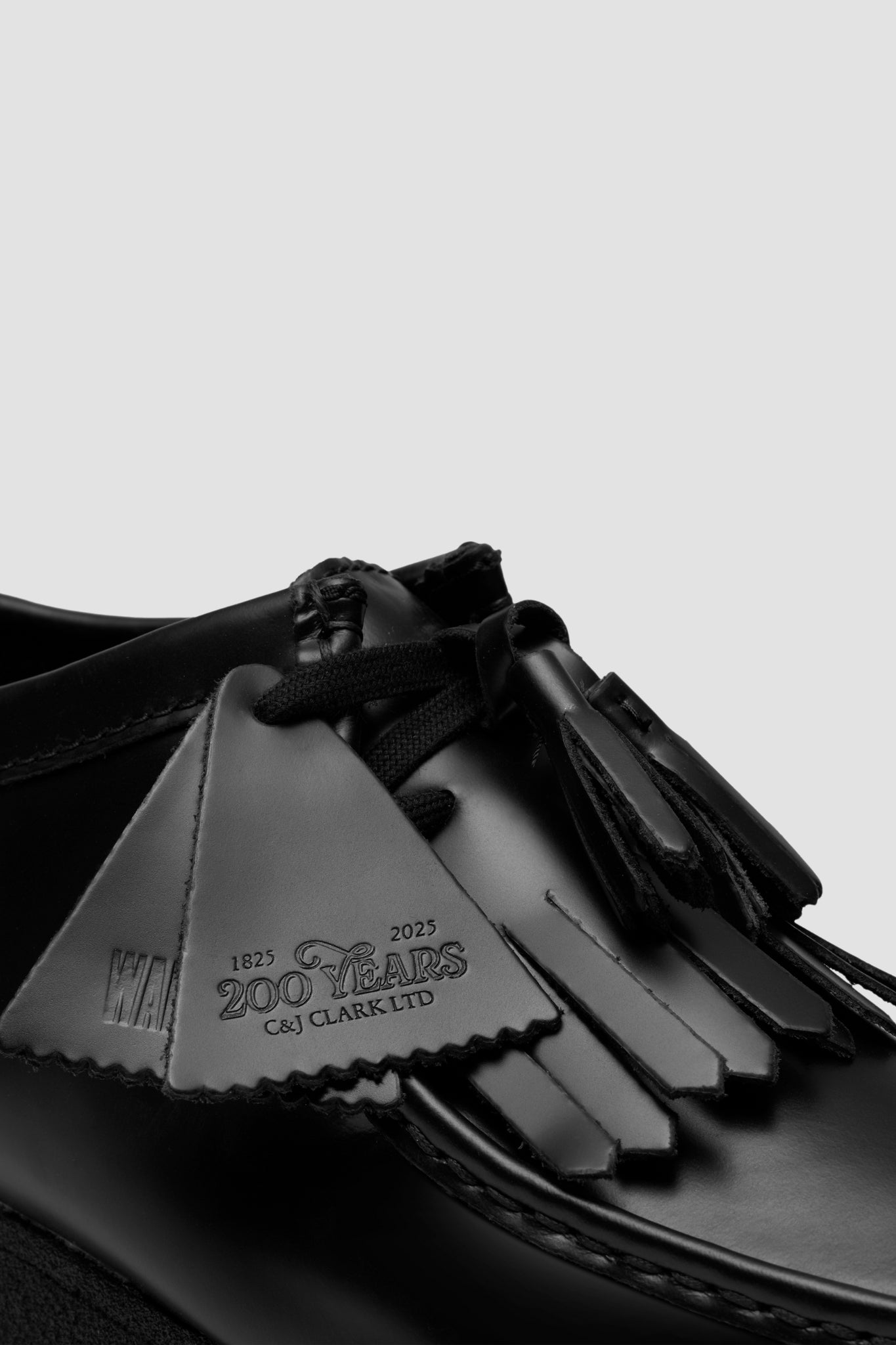 WALLABEE Blk HiShine Lea