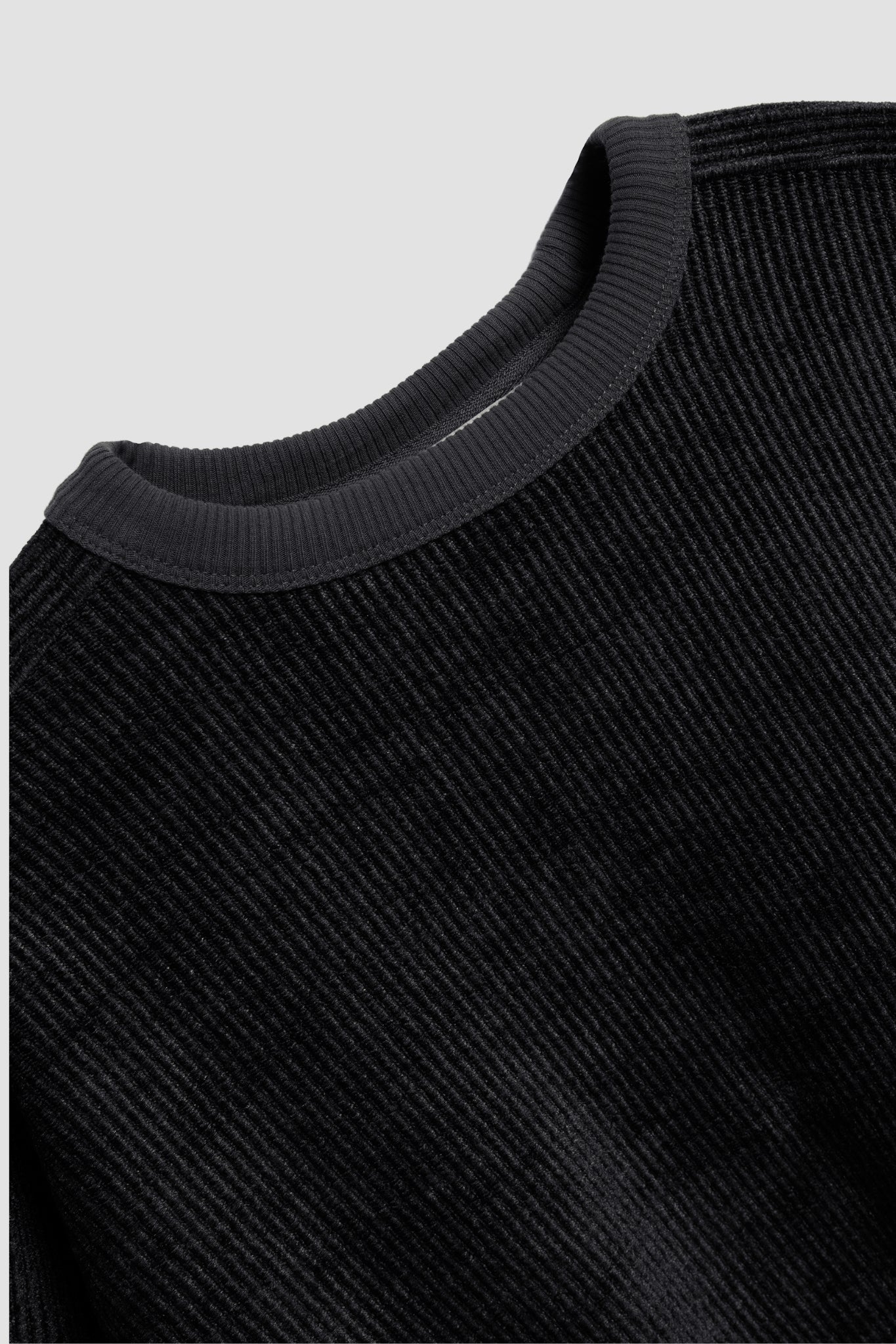 ALMOST GROWN SWEATSHIRT Black
