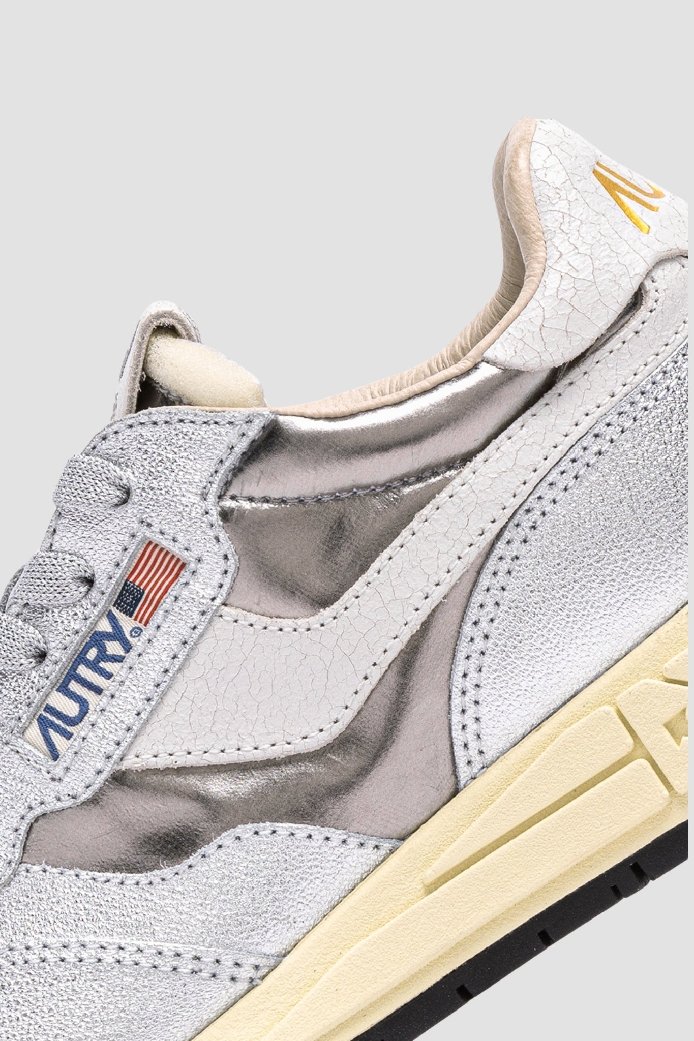 REELWIND LOW LAM/NYLON Silver/Silver