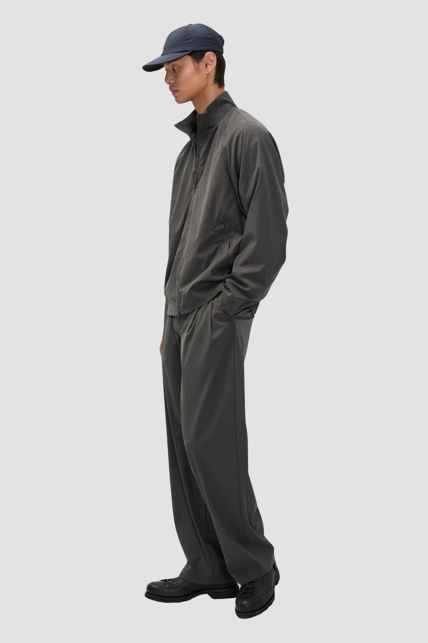 HESTUR RELAXED ALPINIX 37.5 WOOL TROUSERS Charcoal Gray