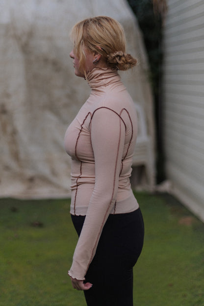 OMATO TURTLENECK Tin Beige