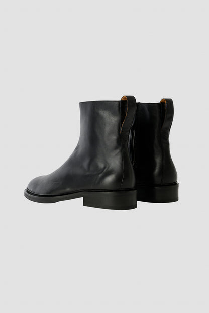 DAIMONO BOOT Malleable Black Bull Hide