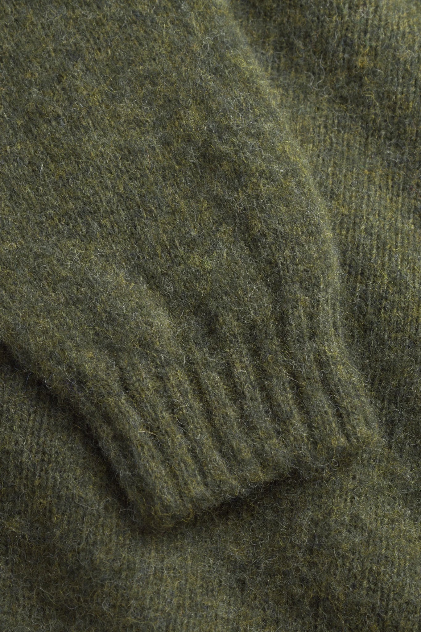 BIRNIR BRUSHED LAMBWOOL Olive Night