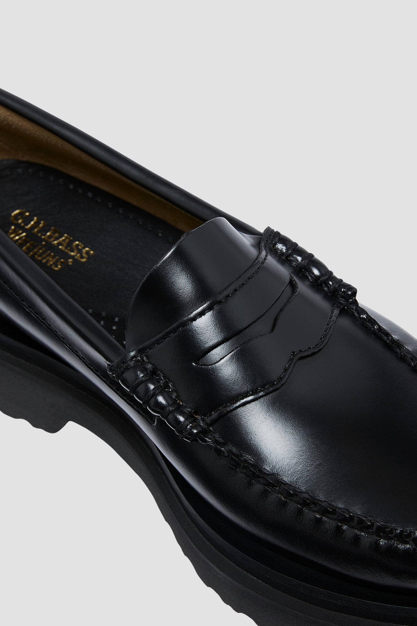 WEEJUN STEP WMN PENNY Black