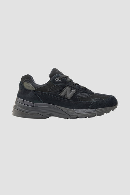 U992TB Black/ Black