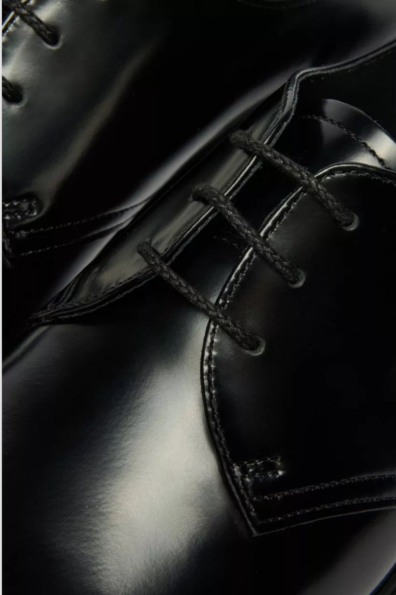 MAYFARE SHOE Black polished smooth