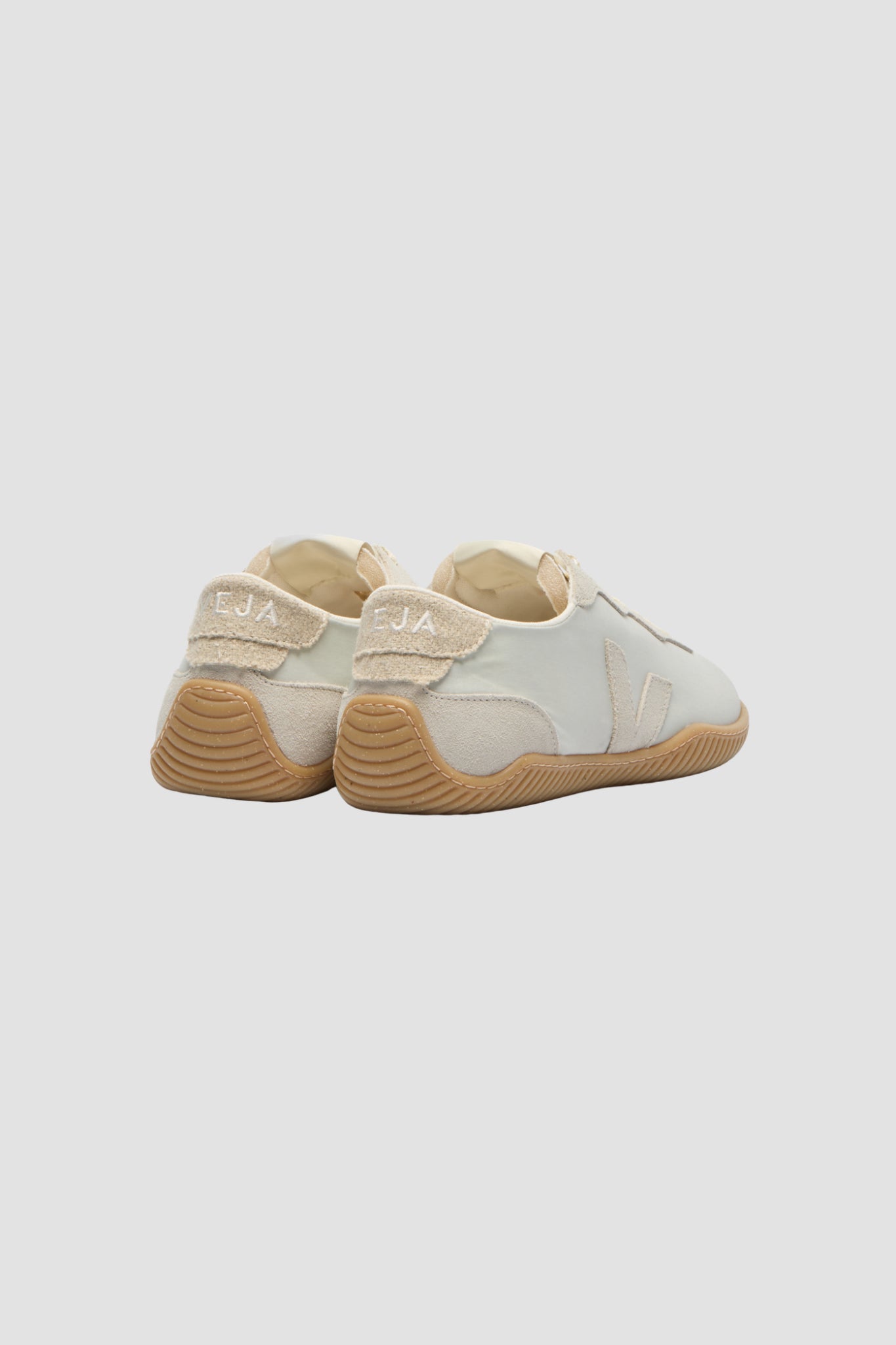VEJA X BASERANGE JITSU NOLYN Natural Grey