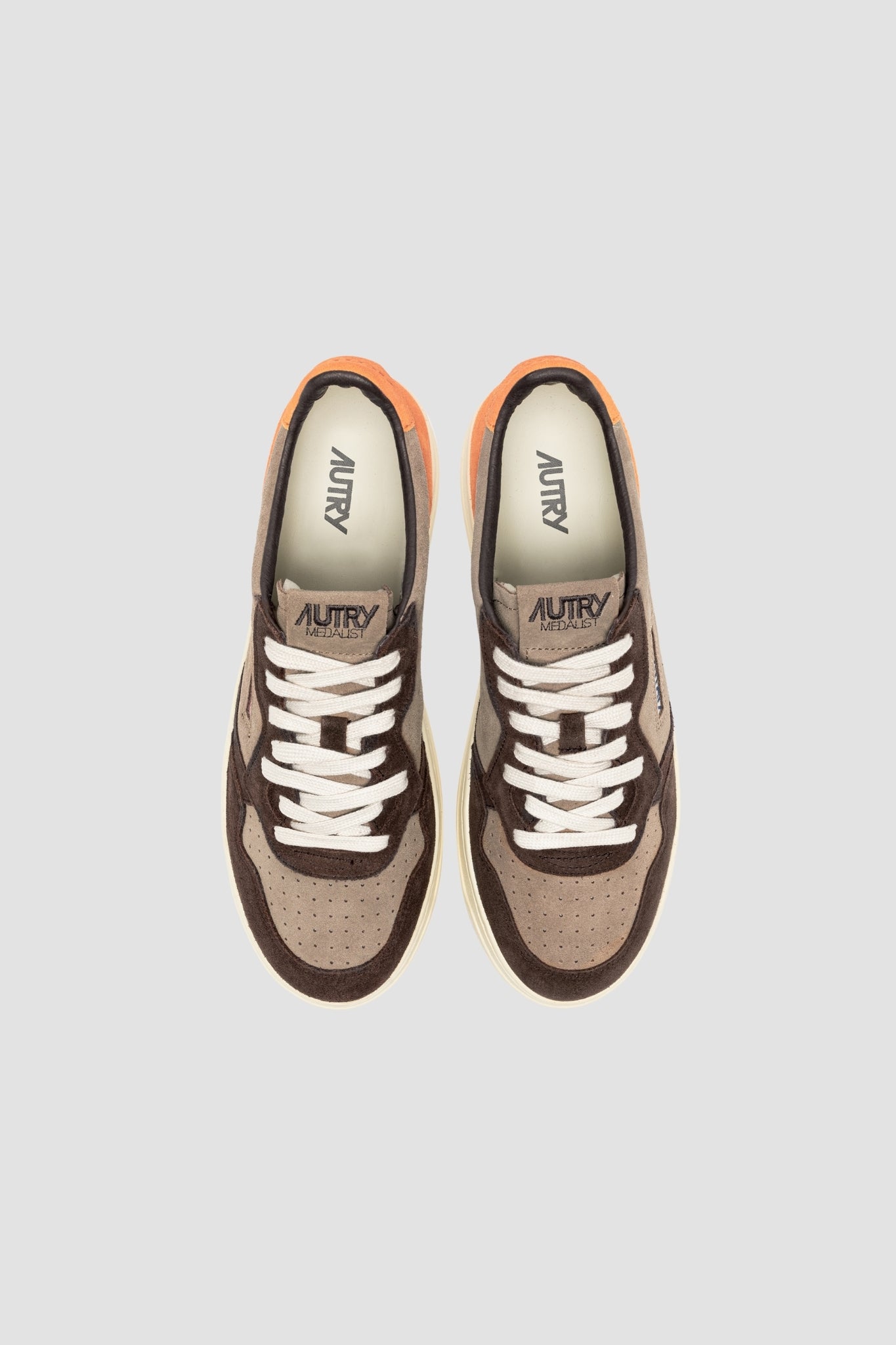 MEDALIST LOW TRIC/SUEDE Moka/Fanta