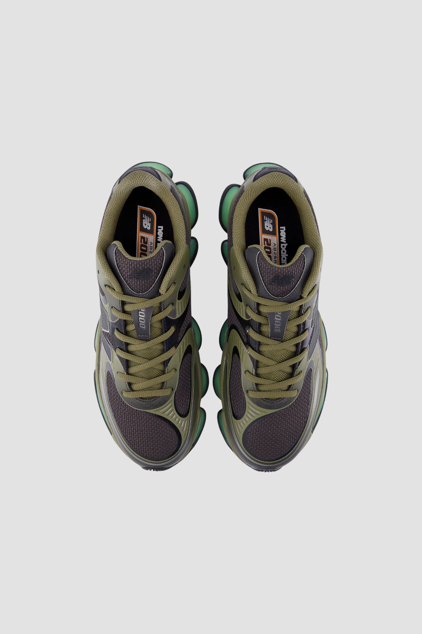 U20006E1 Wakame/Black