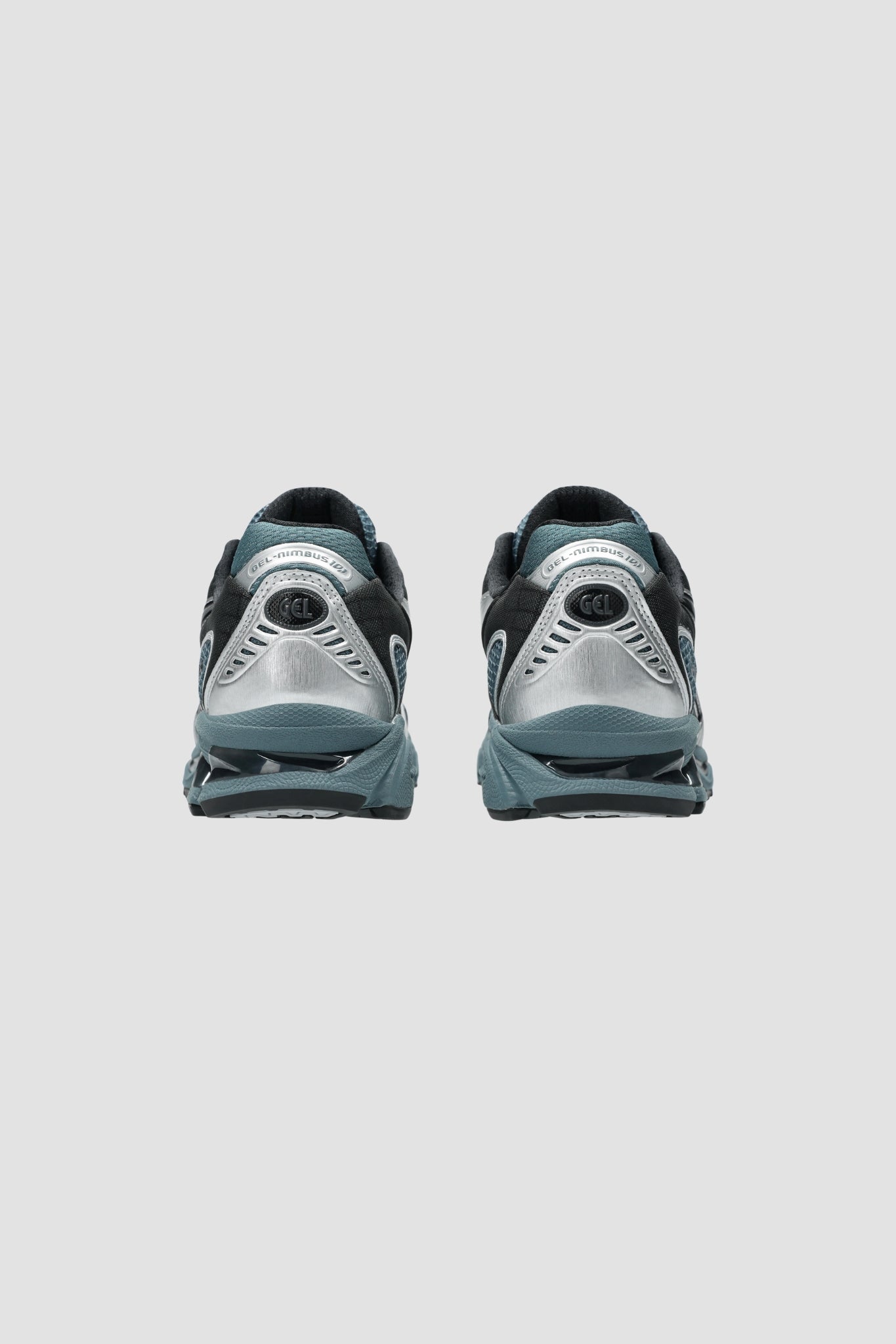 GEL-NIMBUS 10.1 Ironclad/ Graphite Gray