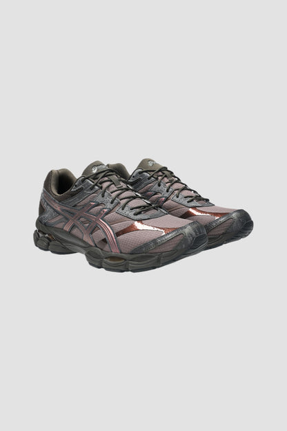 GEL-CUMULUS 16 Cocoa Powder / Black