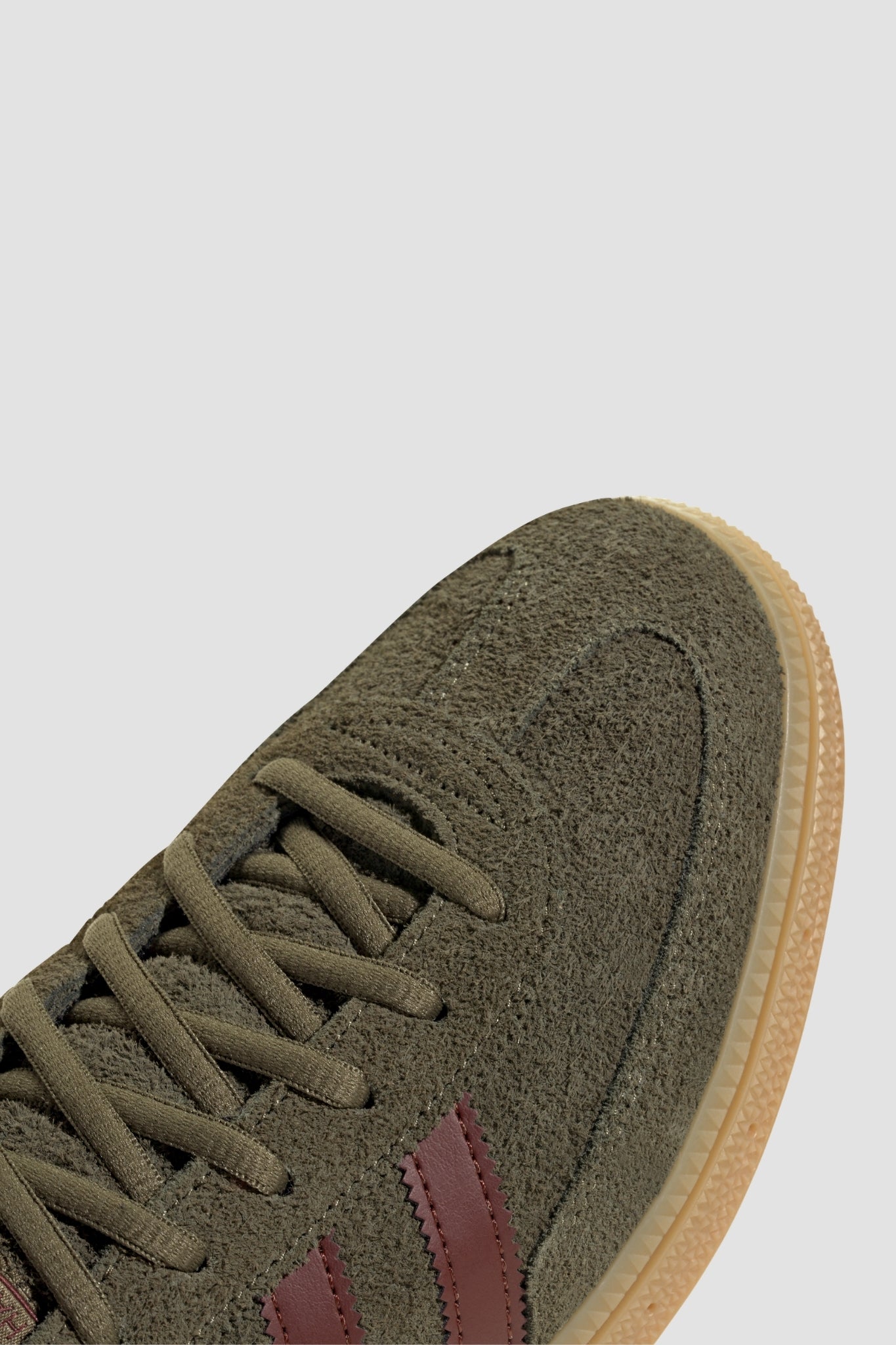 HANDBALL SPEZIAL Focus Olive / Fox Brown / Gum