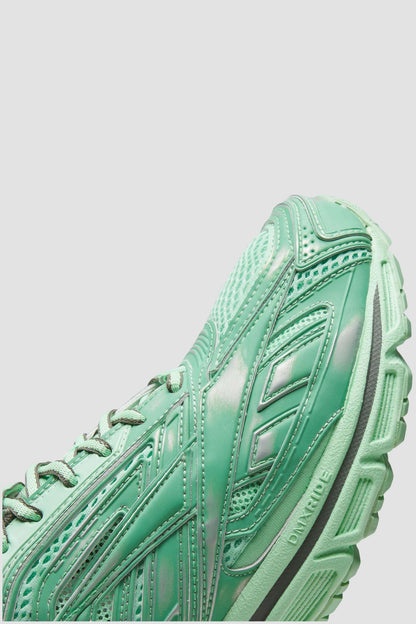 PREMIER ROAD ULTRA Green Buff Metallic