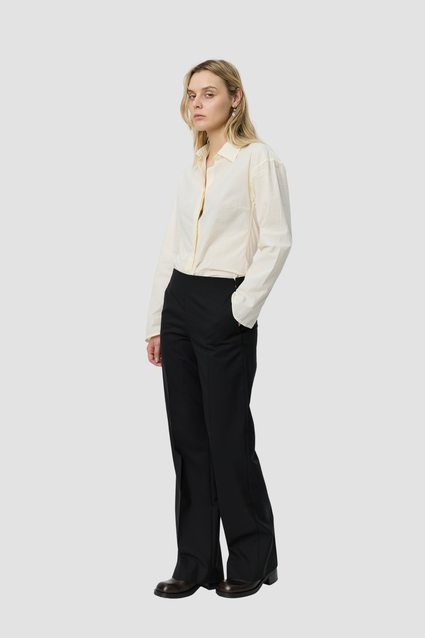 TAPER TROUSERS Black Tropical Wool