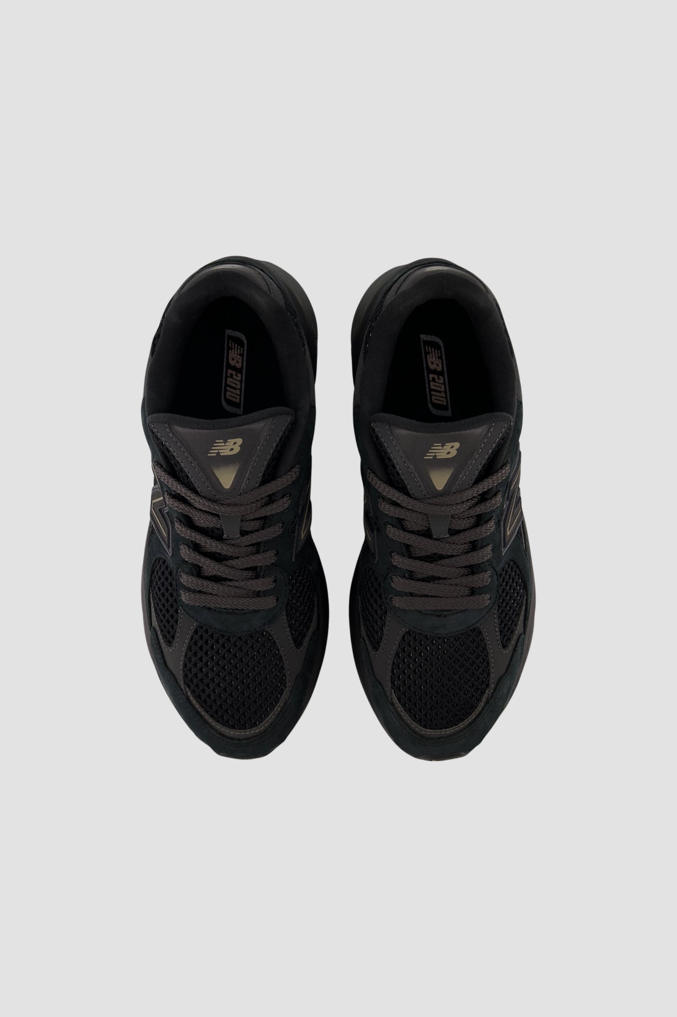 U2010TTB Black / Black Cement