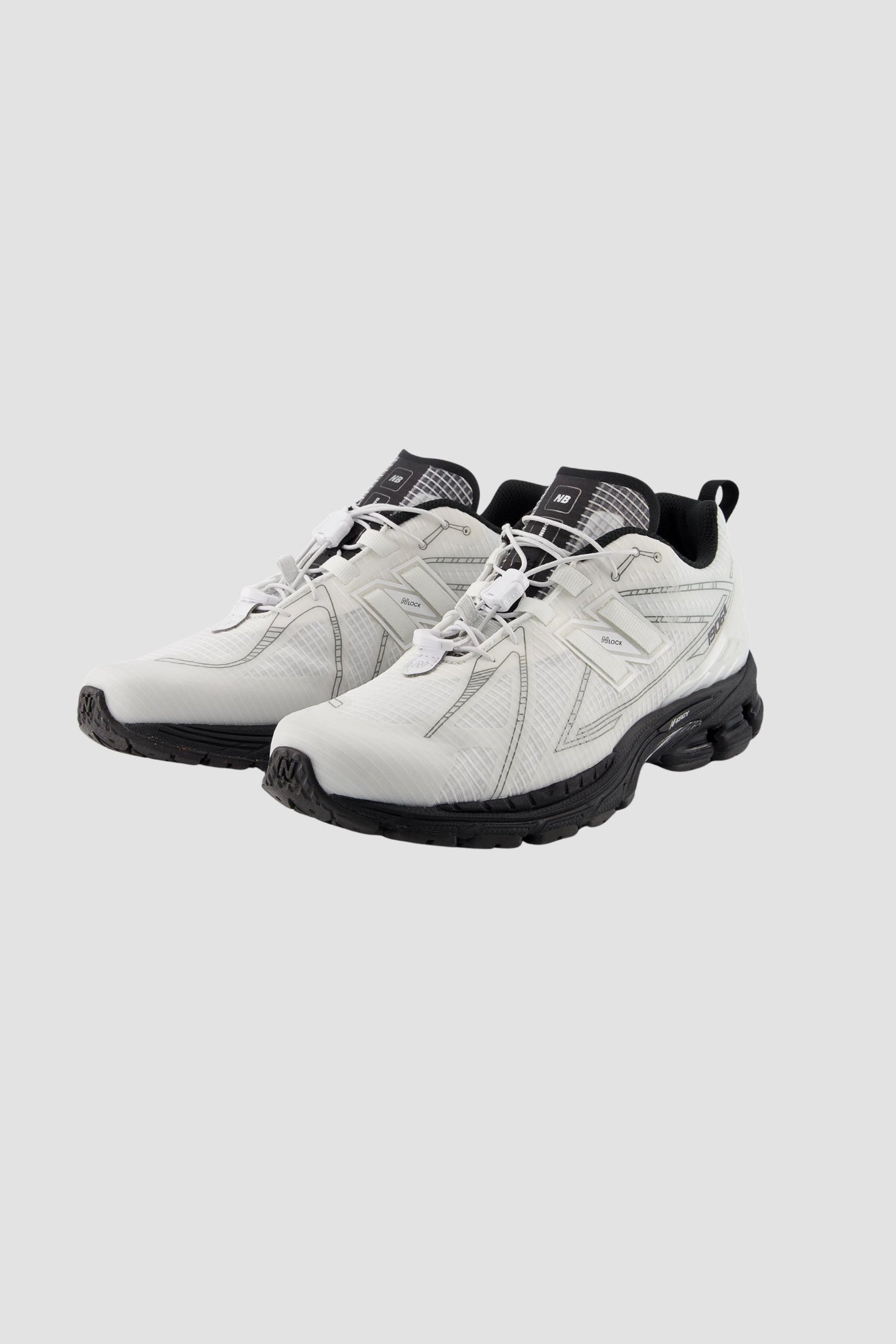 U1906RNA White/ Black