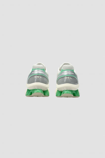 GEL-KINETIC FLUENT Smoke Grey / Pure Silver