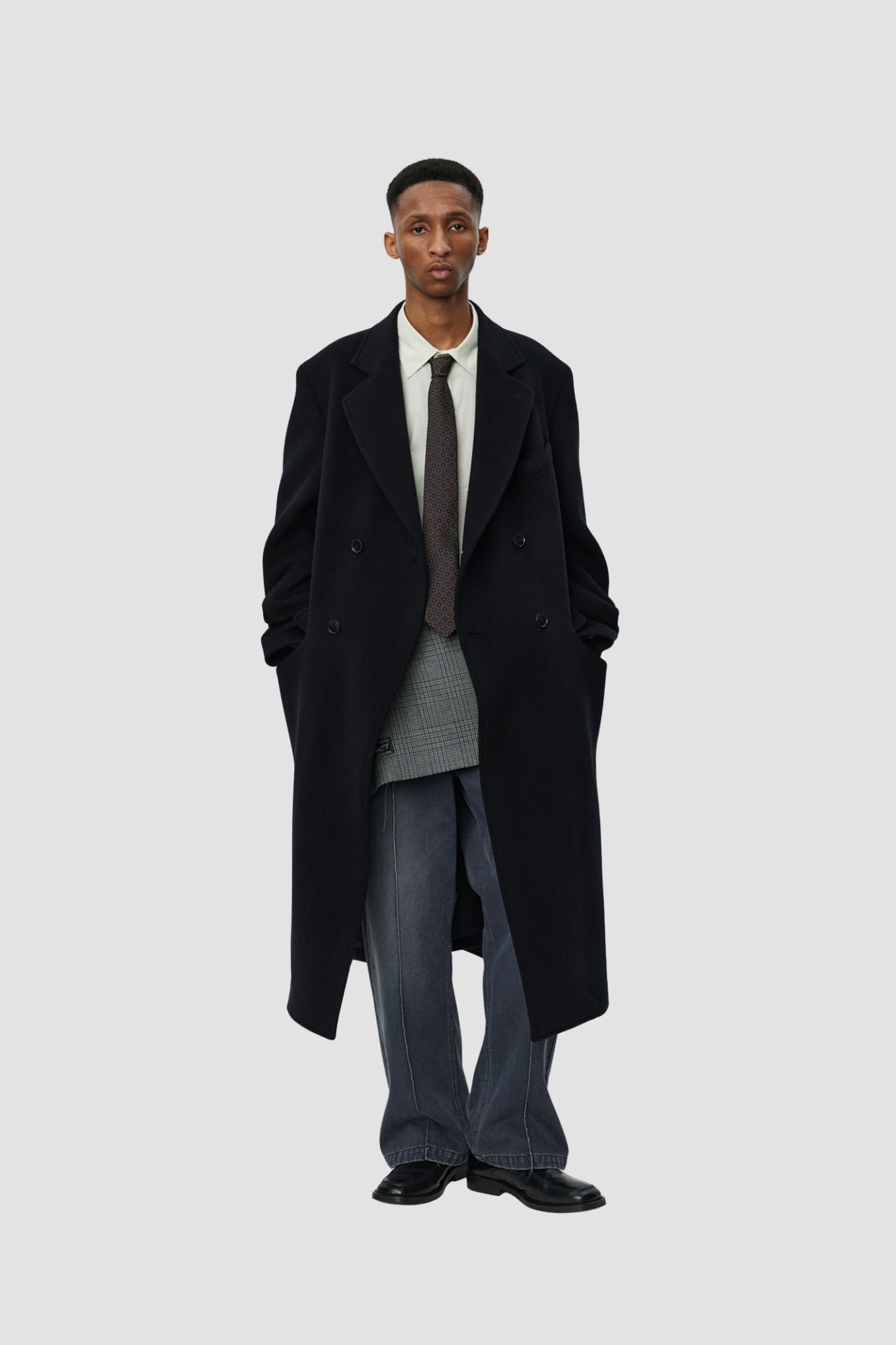 CONFERENCE COAT Black Recycled Wool