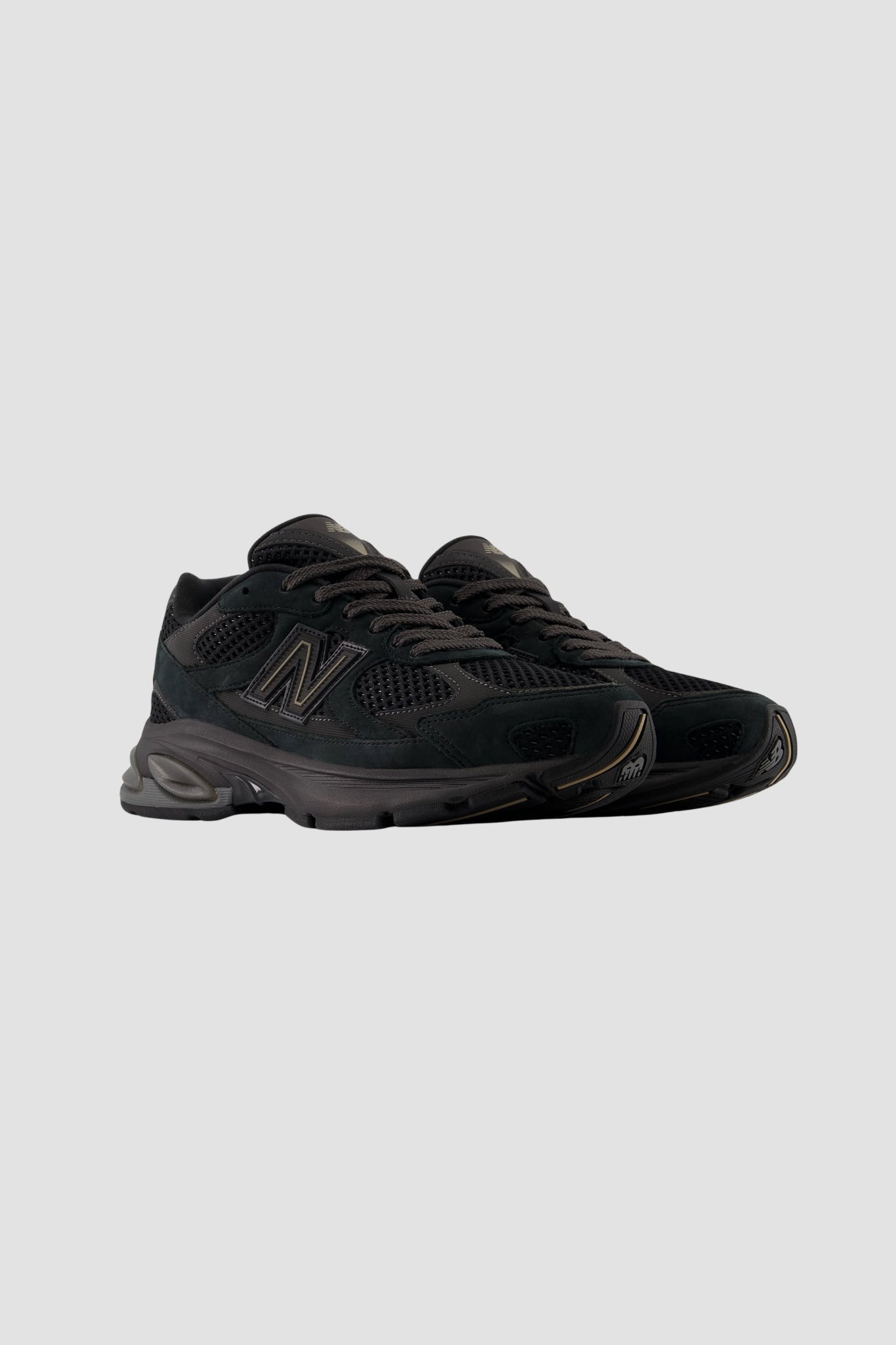 U2010TTB Black / Black Cement