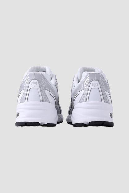 740 white/silver metallic