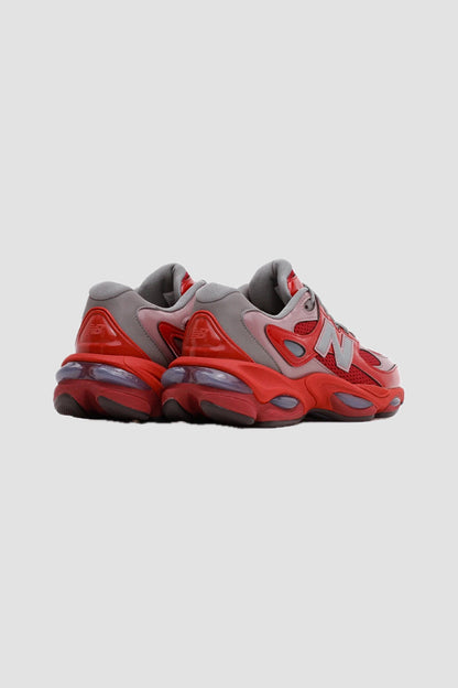 983 Red Pink