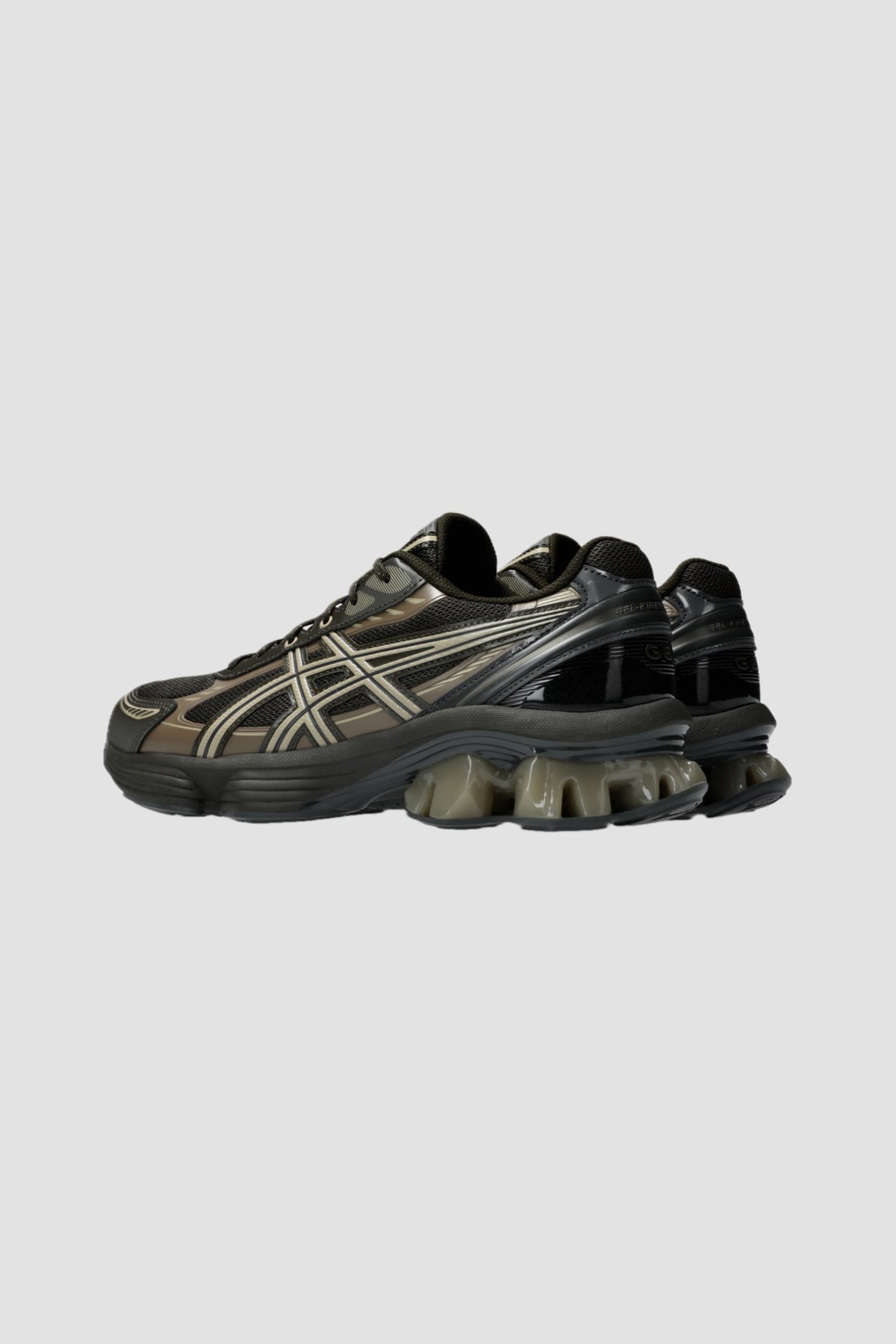 GEL-KINETIC FLUENT Black Coffee/Driftwood