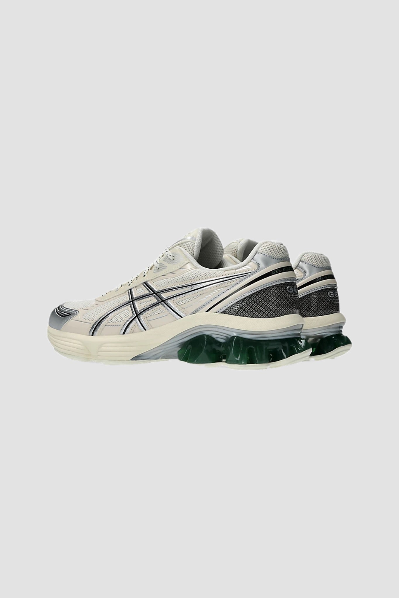 GEL-KINETIC FLUENT Cream/Pure Silver